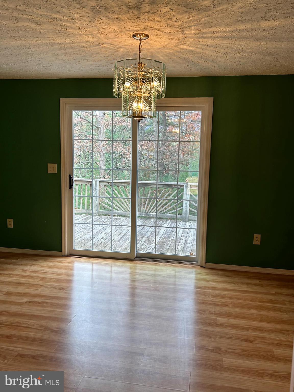 ROLLING HILLS ESTATES - Residential