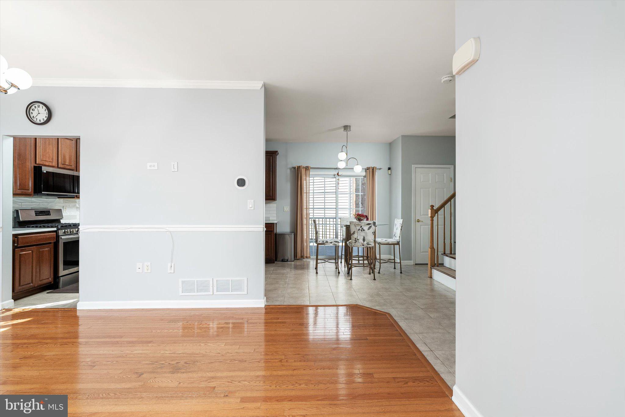 221 MORNING GLORY DRIVE