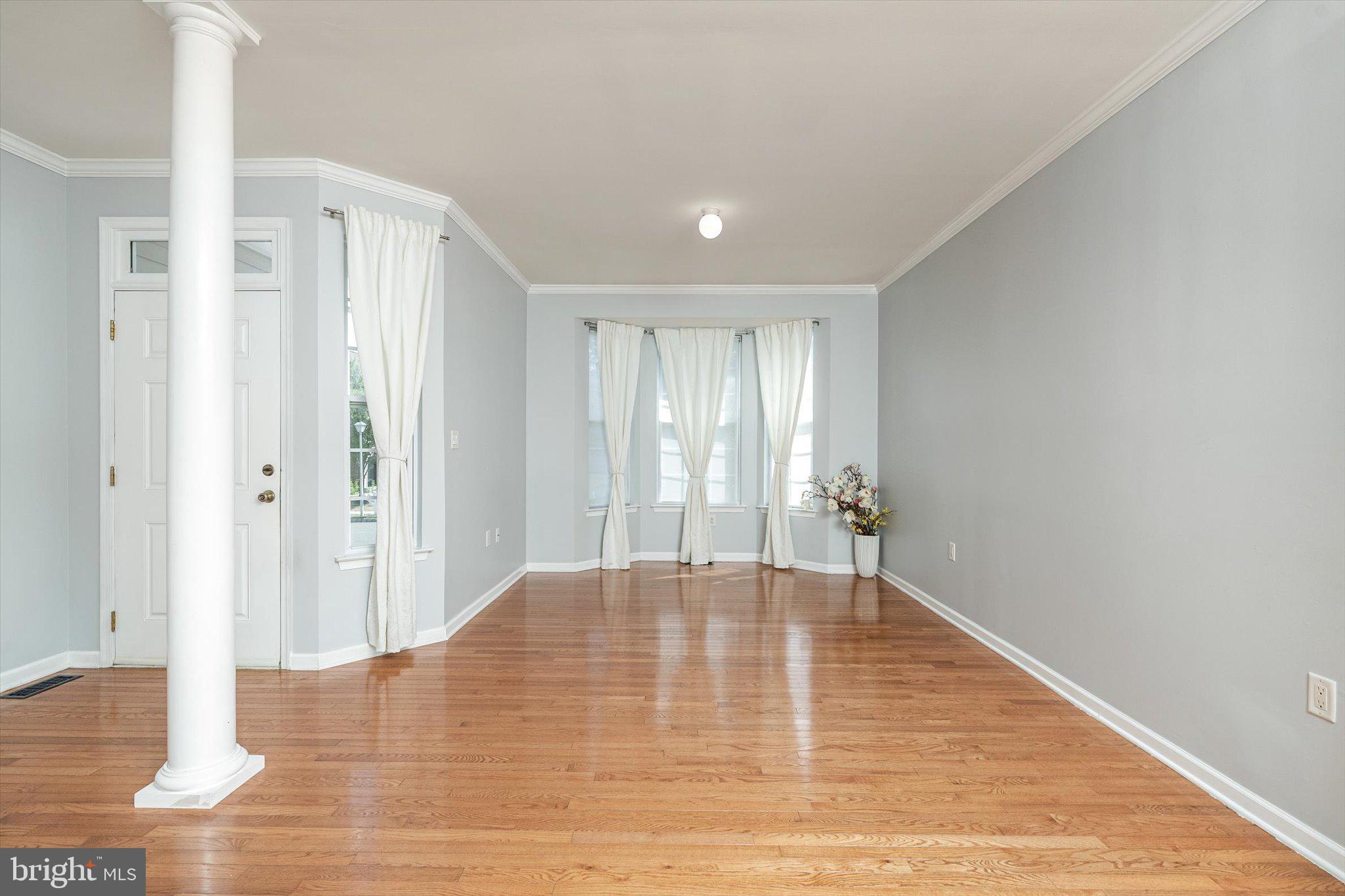 221 MORNING GLORY DRIVE