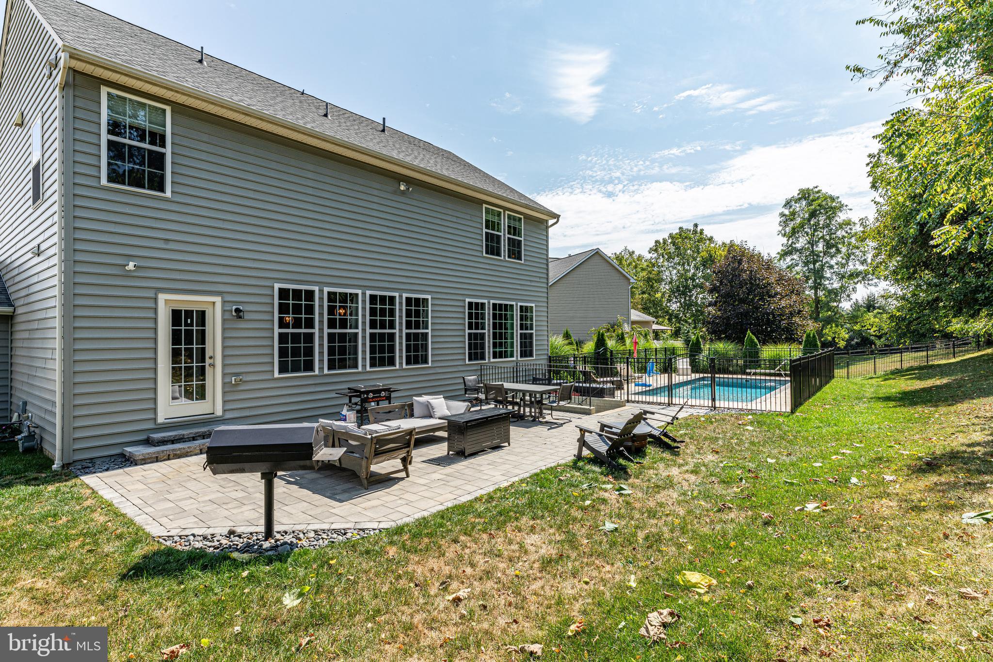 SABER RIDGE - Residential