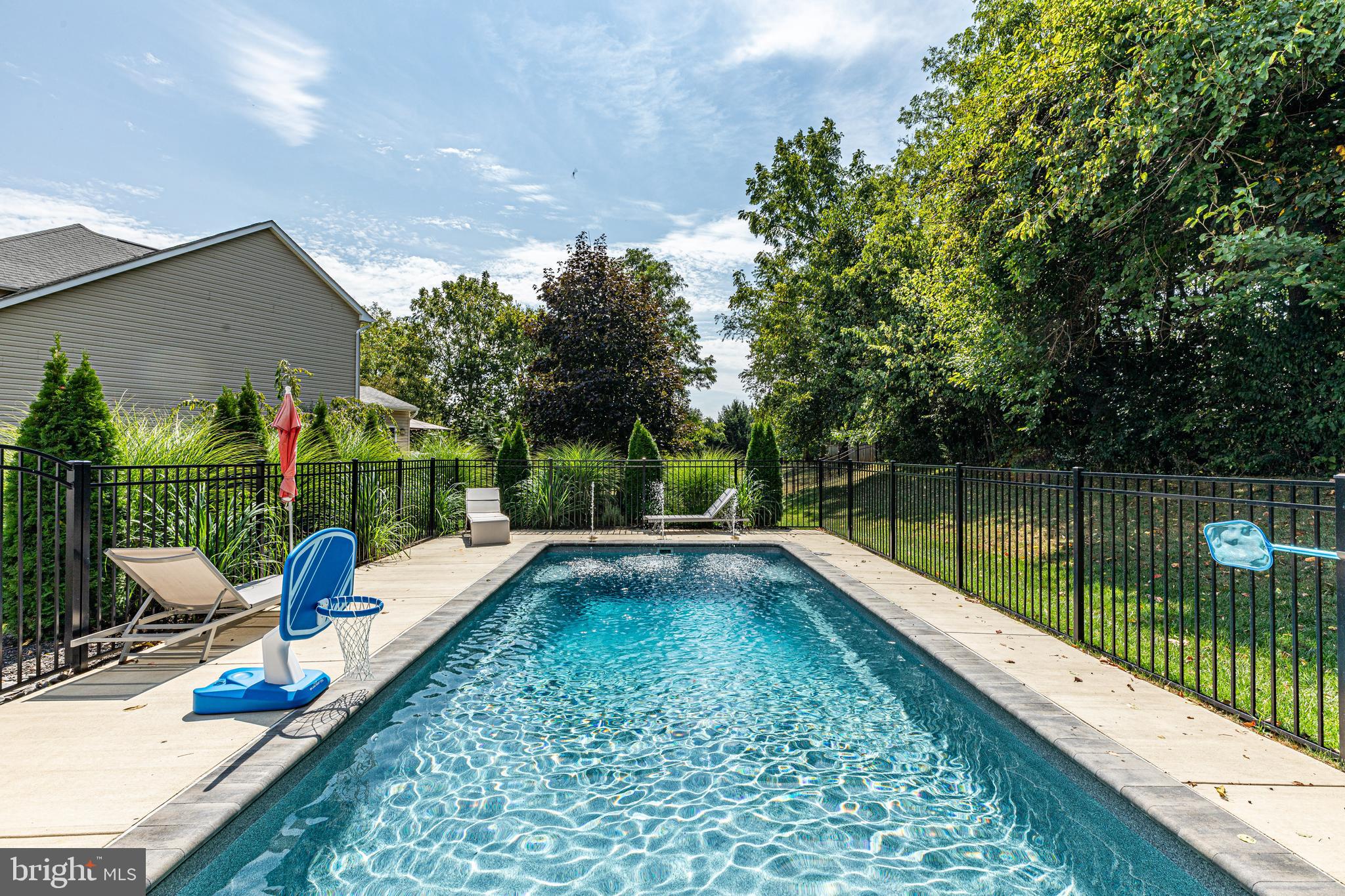 SABER RIDGE - Residential