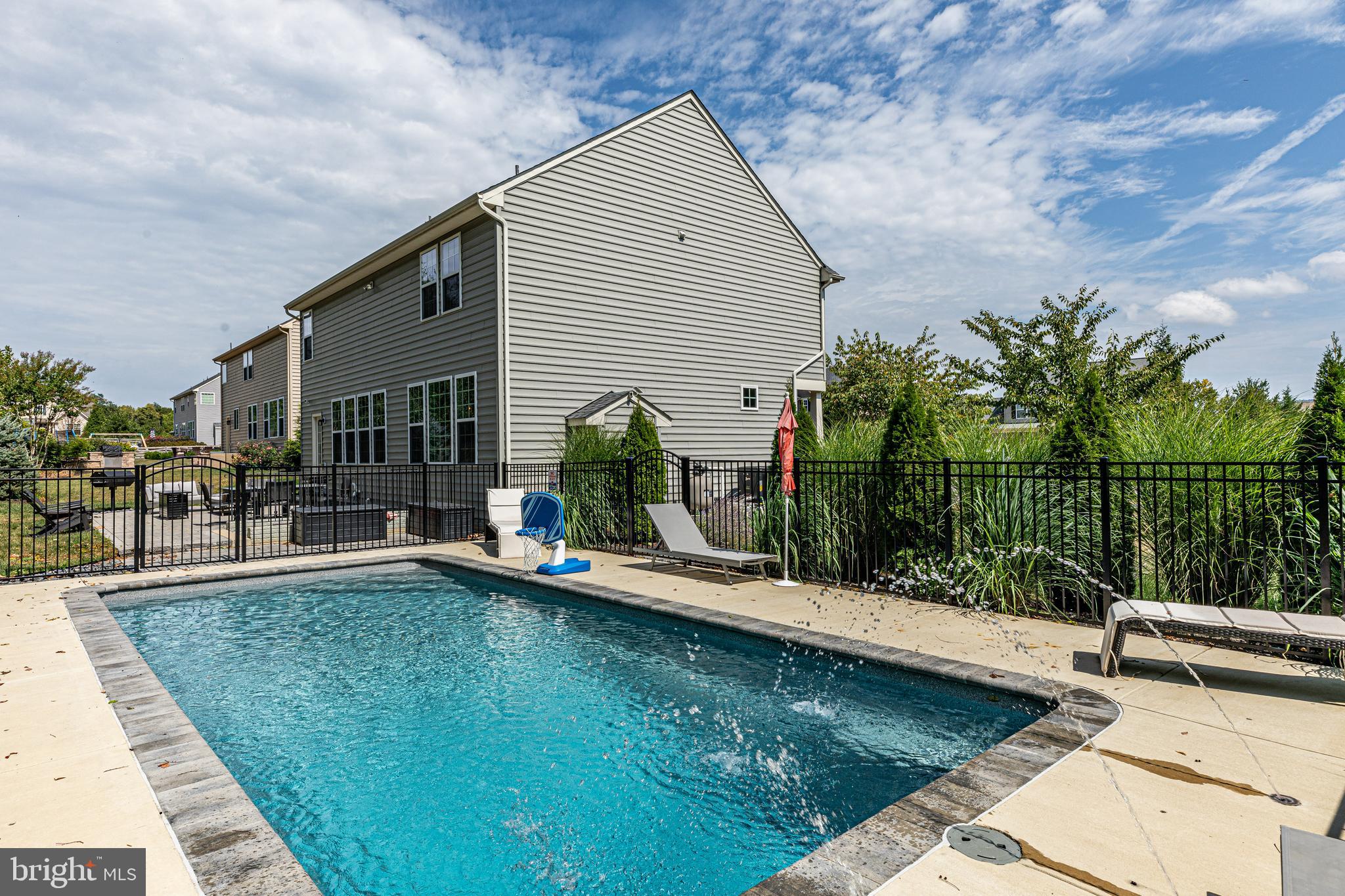 SABER RIDGE - Residential