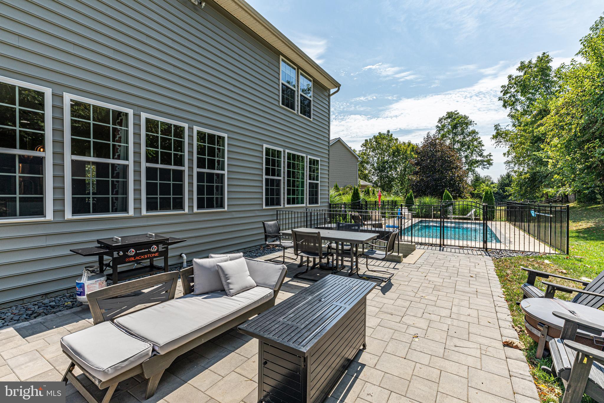 SABER RIDGE - Residential