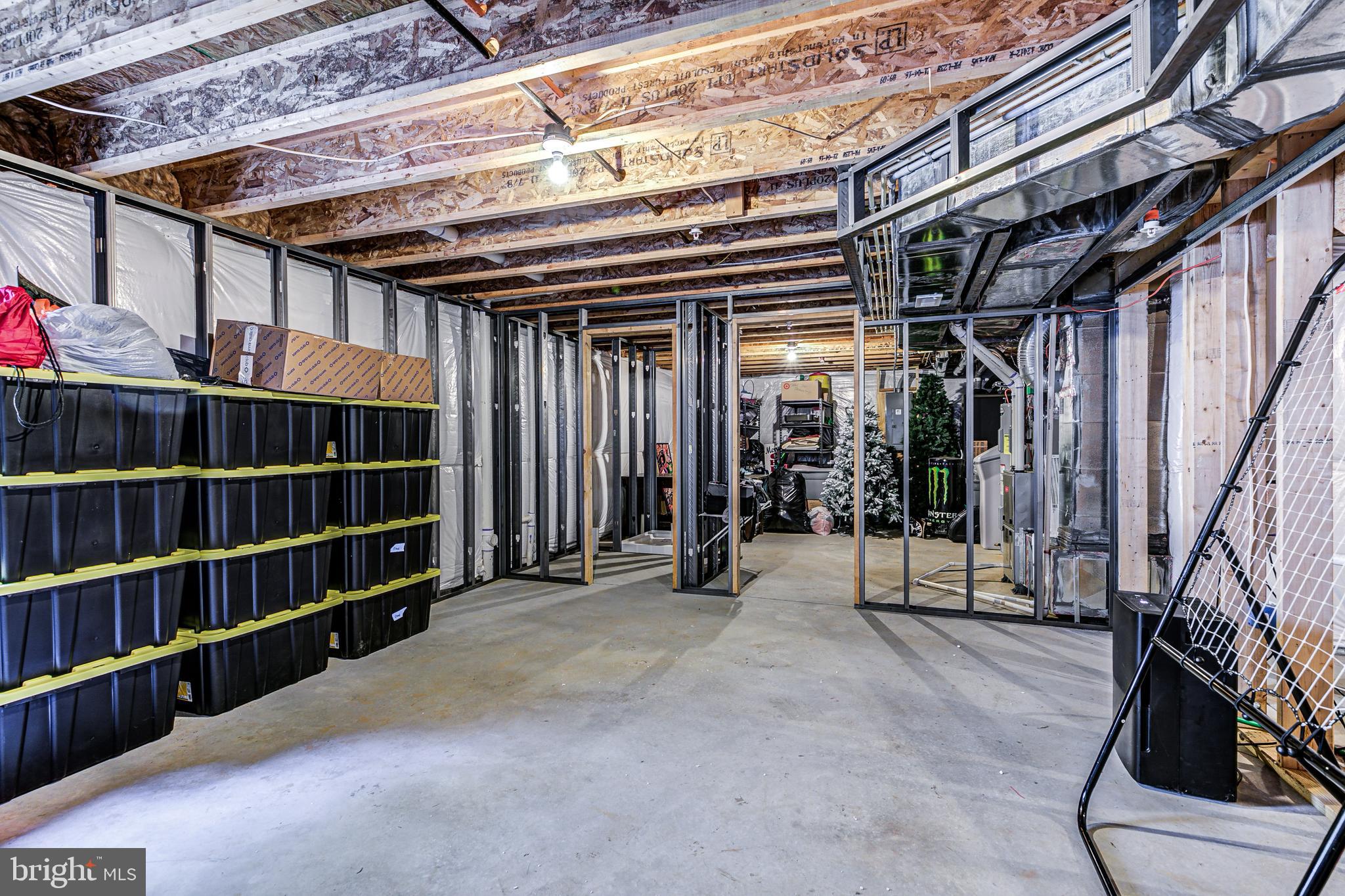 SABER RIDGE - Residential