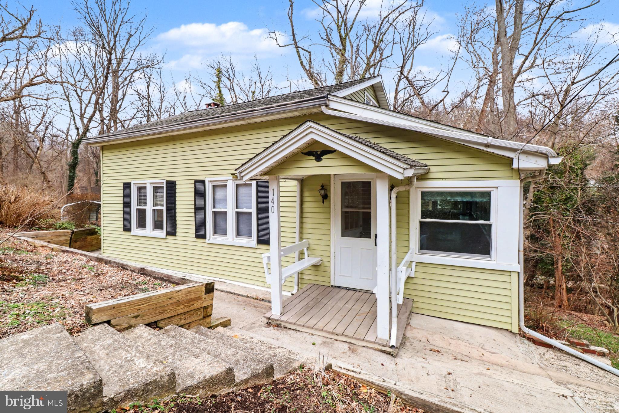 MURPHYS HOLLOW - Residential