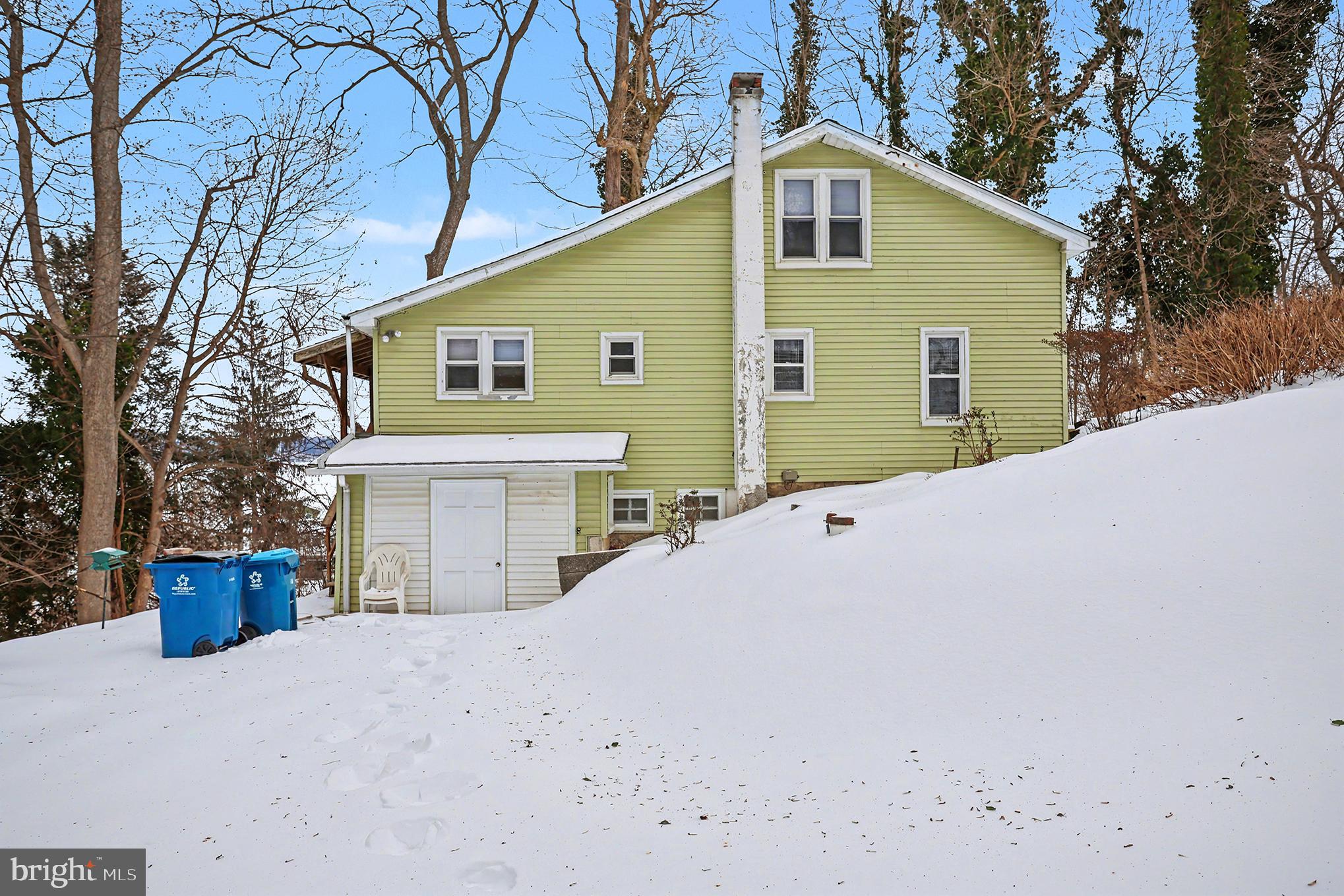 MURPHYS HOLLOW - Residential