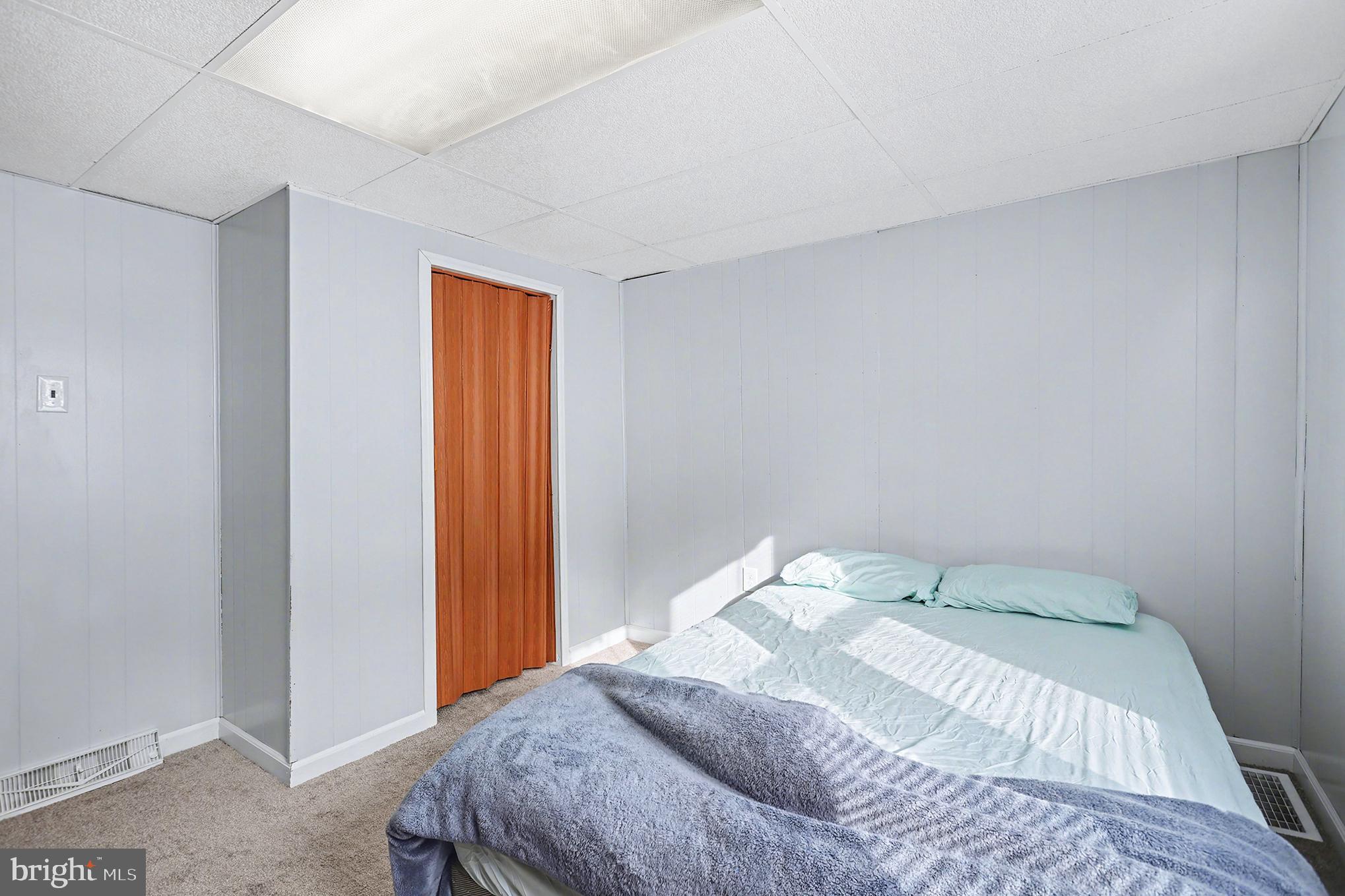 MURPHYS HOLLOW - Residential