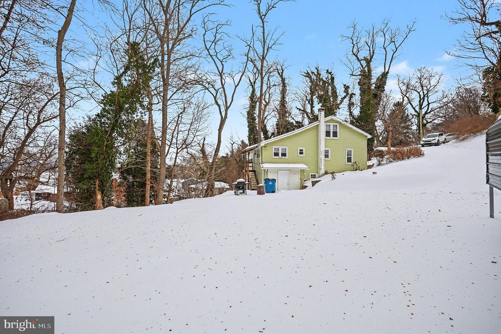 Photo of 140 Murphys Hollow Lane, WRIGHTSVILLE, PA 17368 (MLS # PAYK2096922)