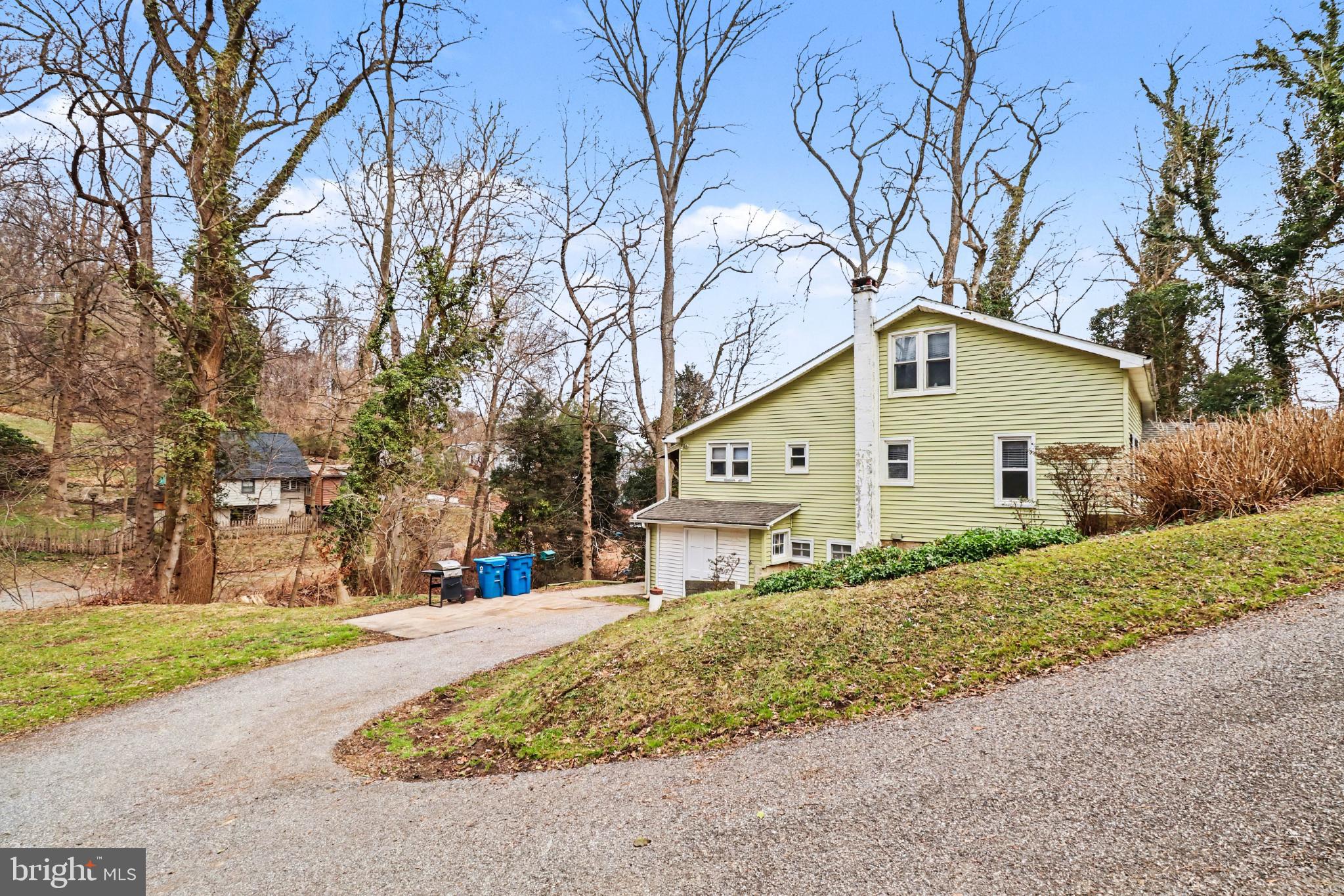 MURPHYS HOLLOW - Residential