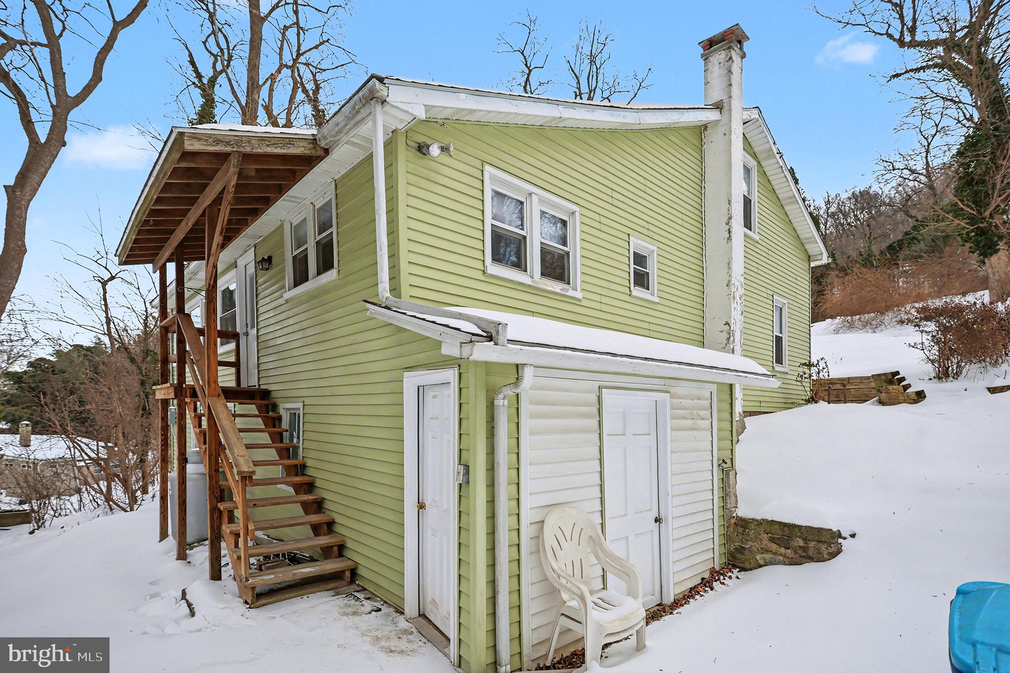 MURPHYS HOLLOW - Residential