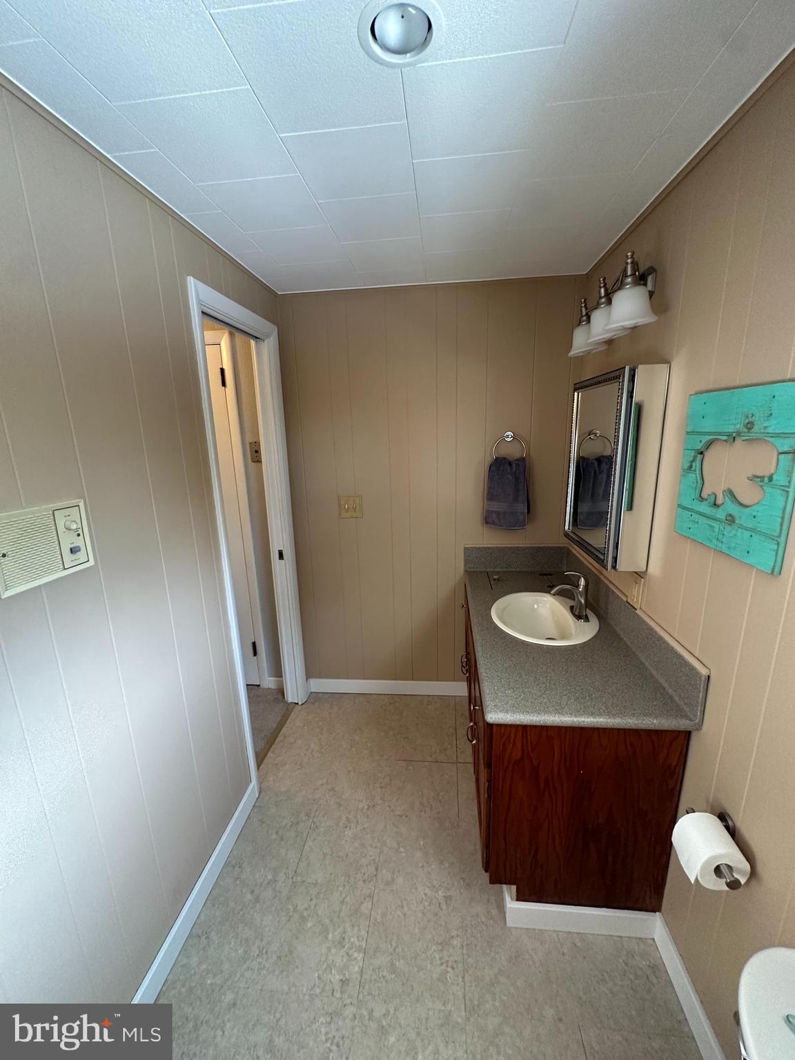 SPRUCE HILL ACRES - Residential