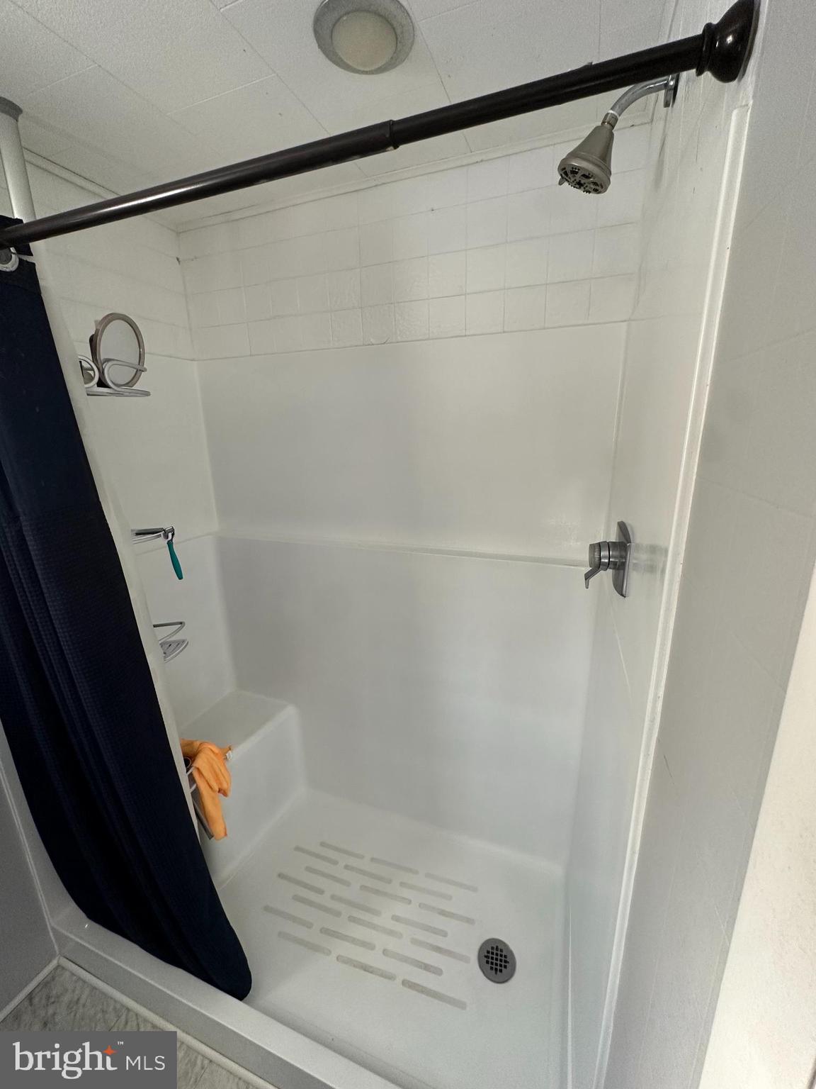 SPRUCE HILL ACRES - Residential