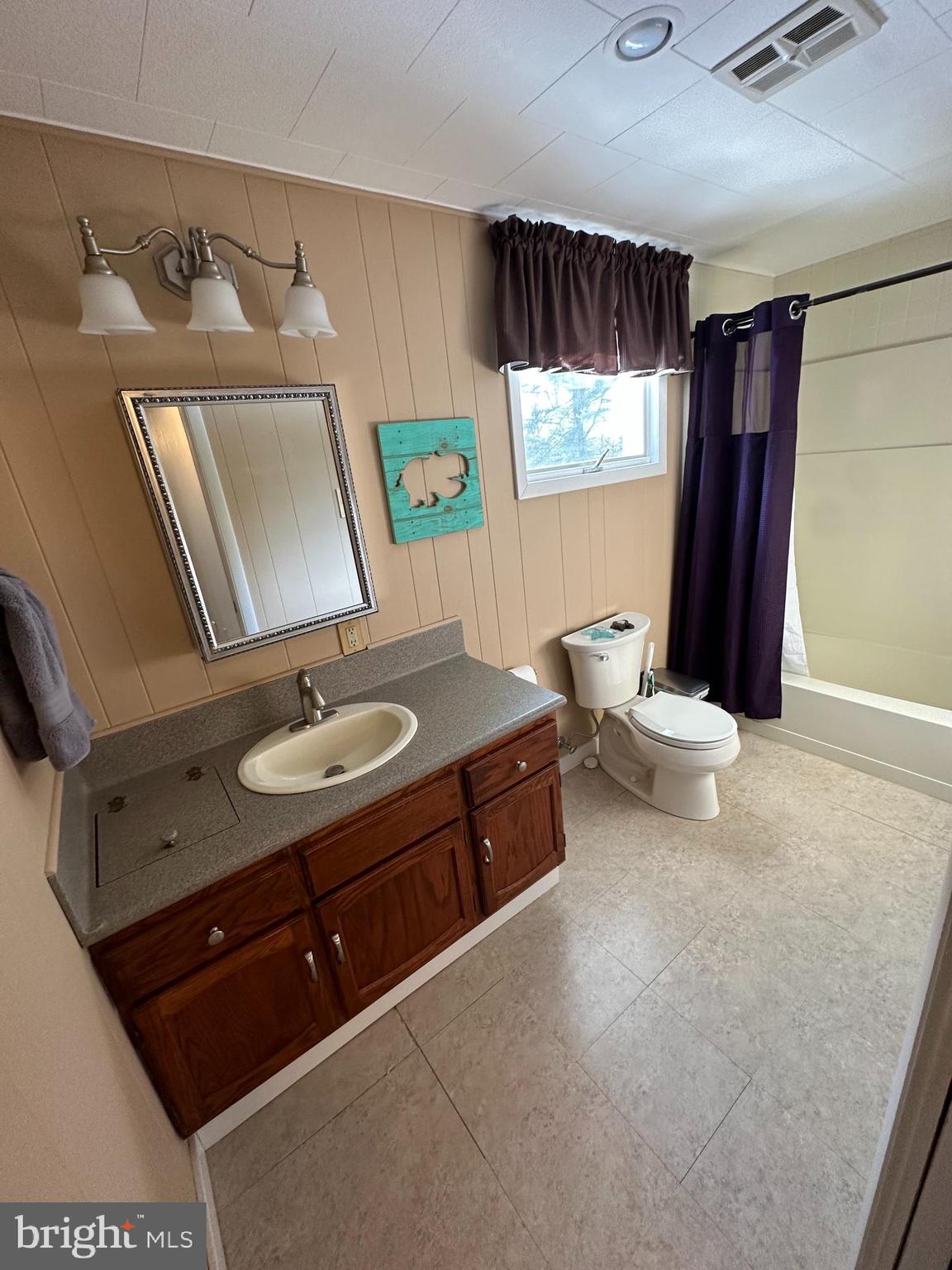 SPRUCE HILL ACRES - Residential