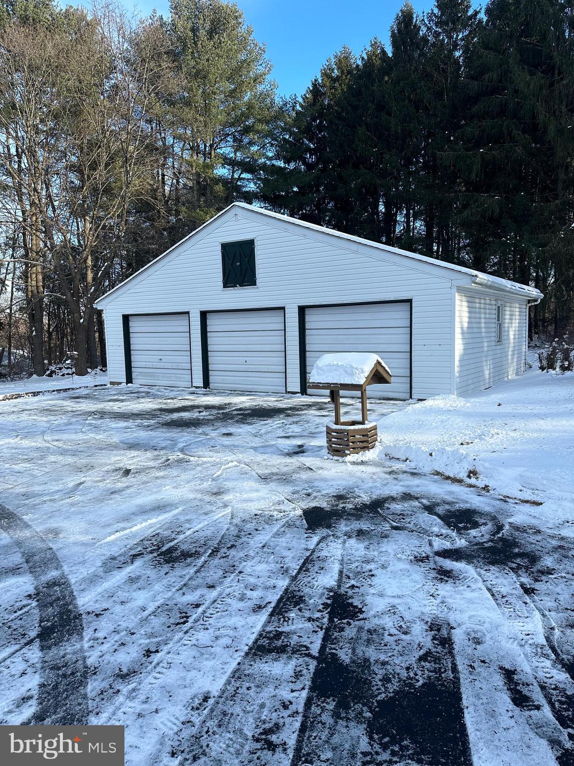 SPRUCE HILL ACRES - Residential