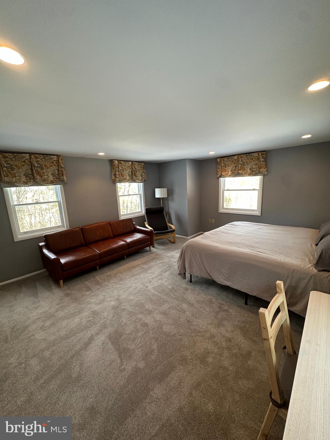 SPRUCE HILL ACRES - Residential