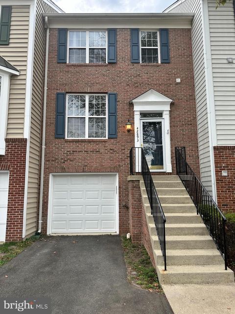 42893 GOLF VIEW DR SOUTH RIDING VA 20152