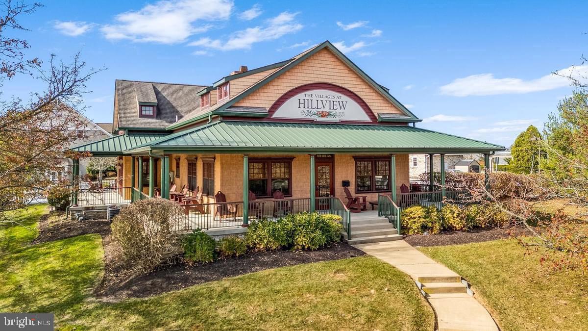 HILLVIEW - Residential