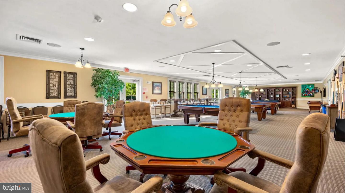 HILLVIEW - Residential