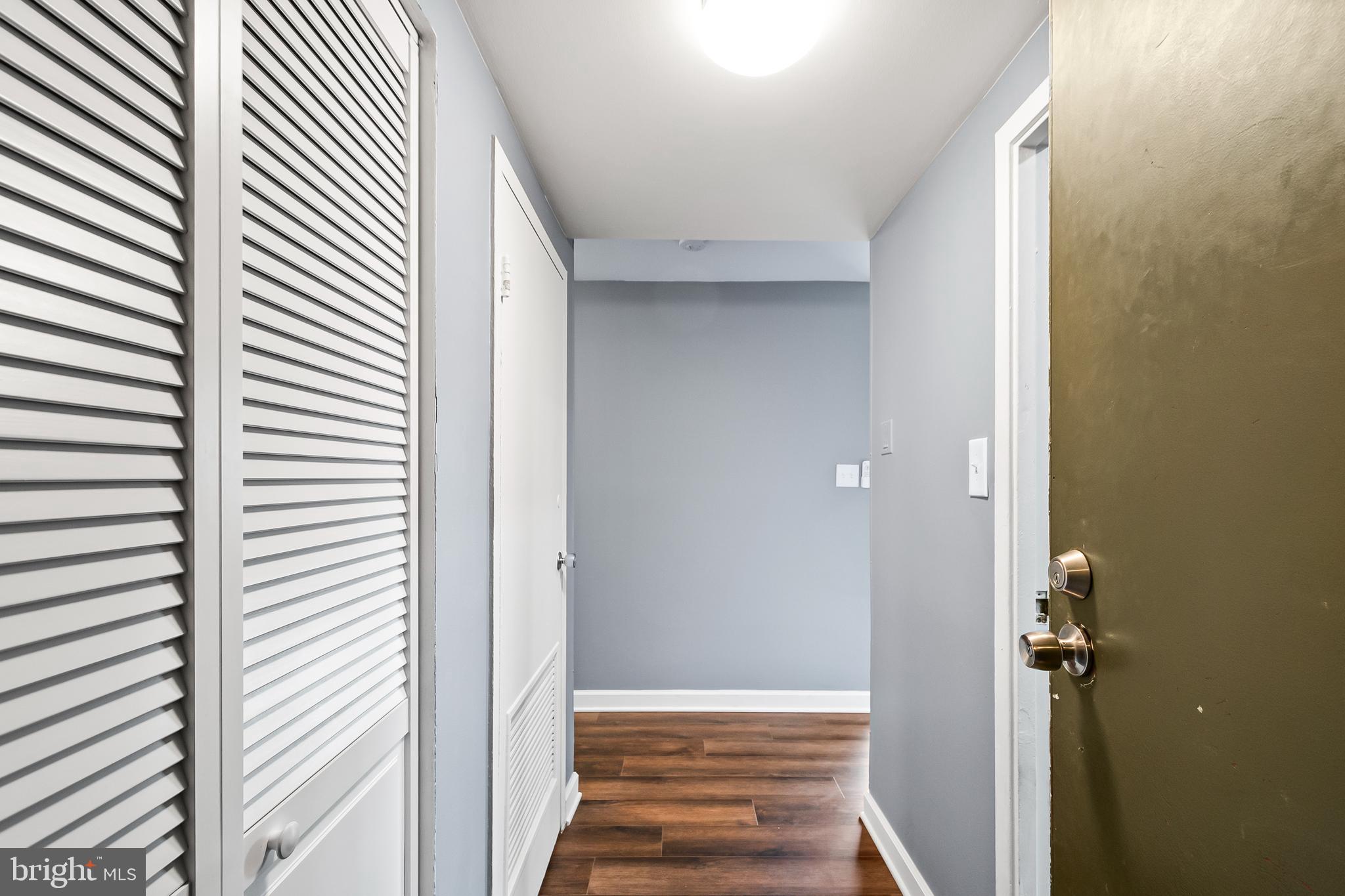 WOODLAKE TOWERS - Residential