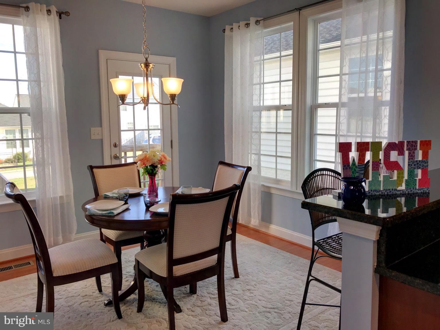 LAKELAND PLACE - Residential