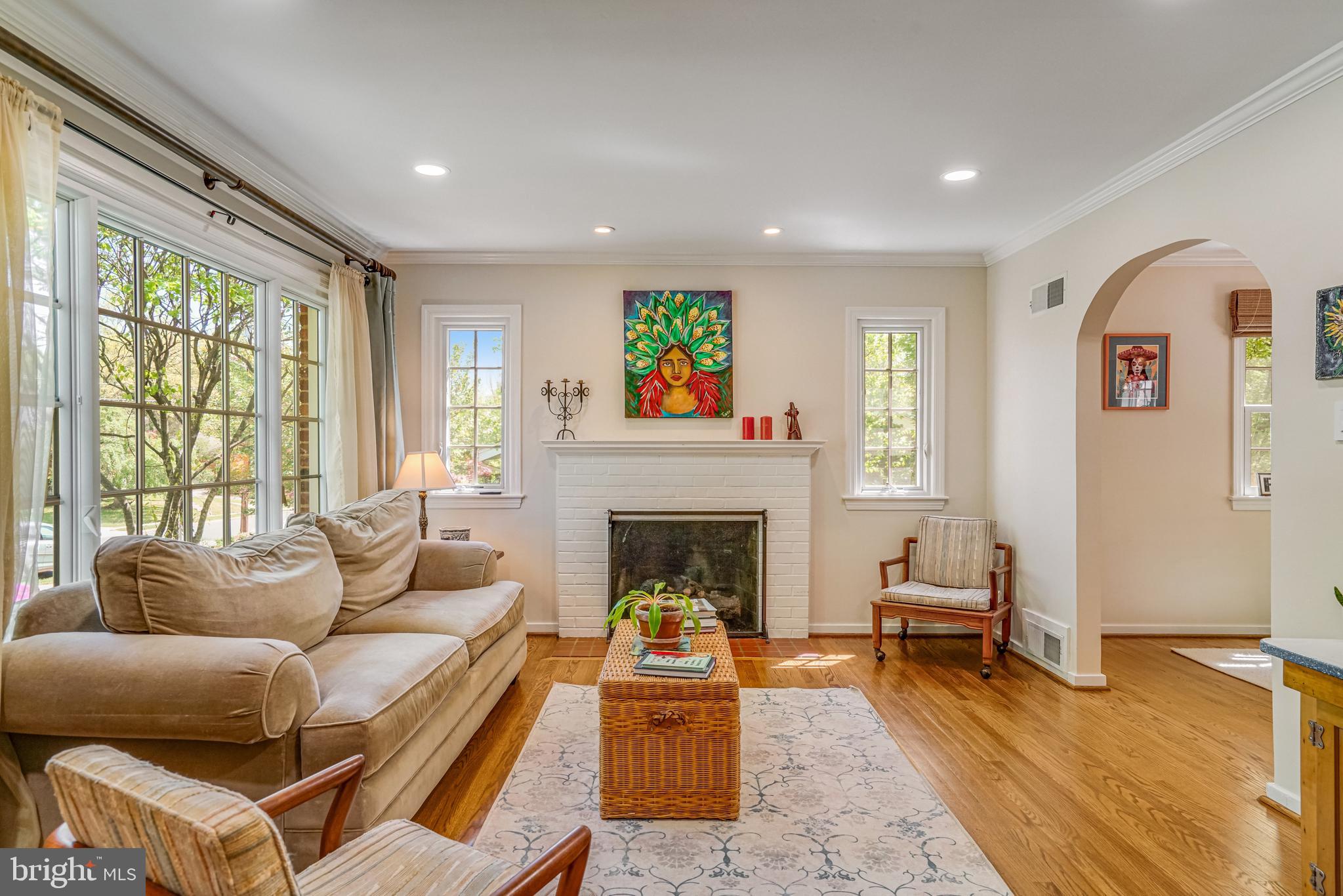 BUCKNELL MANOR - Residential