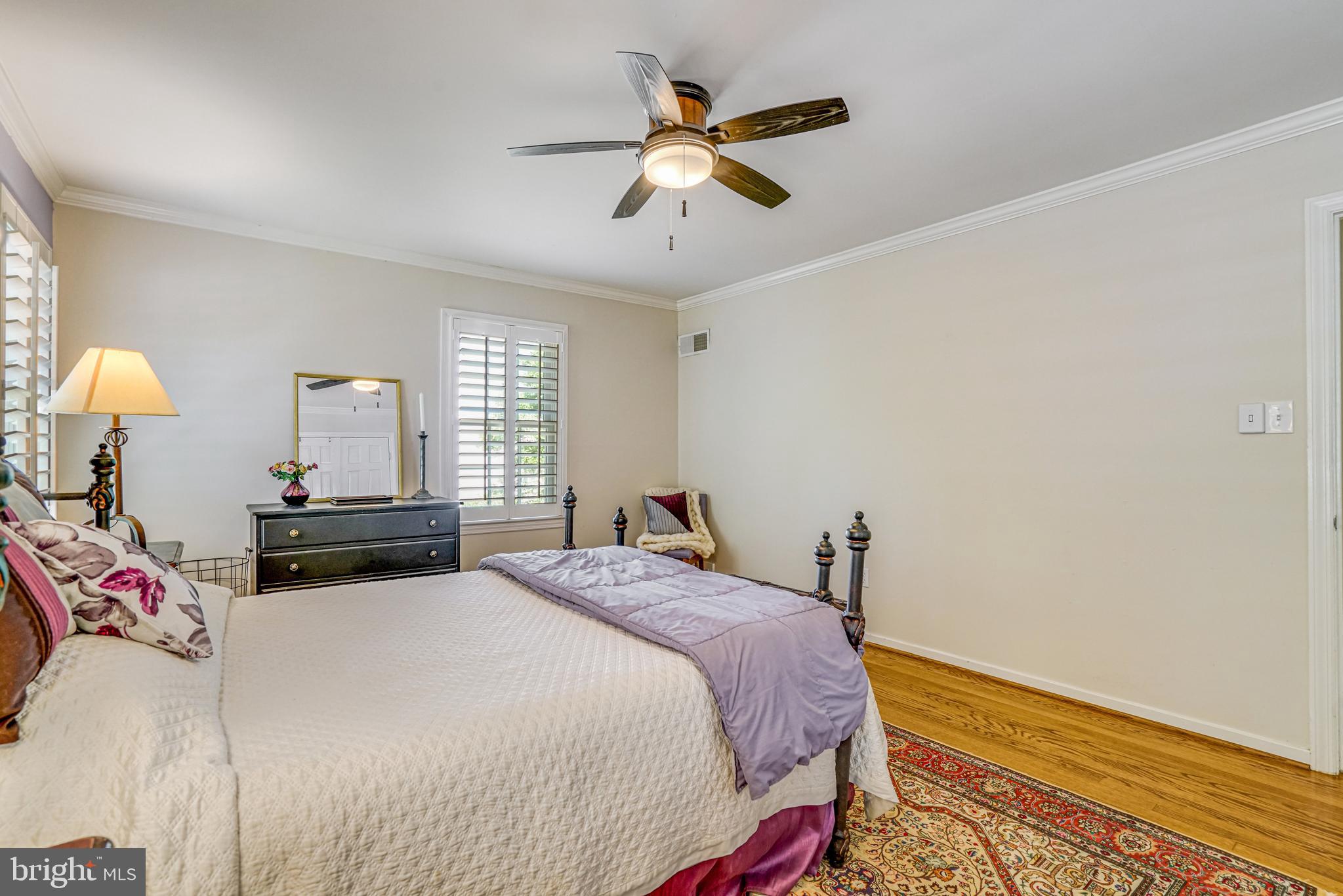 BUCKNELL MANOR - Residential