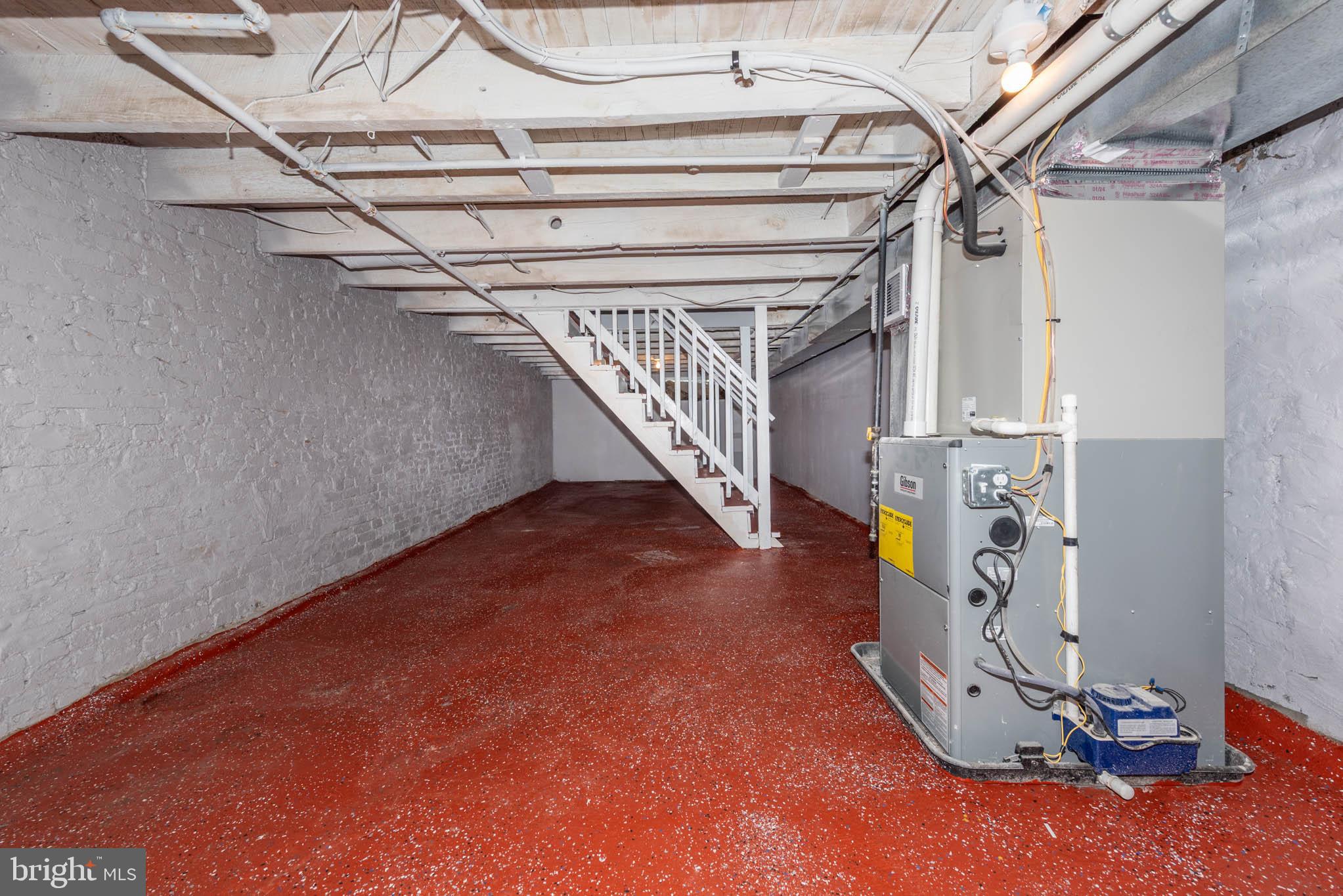 HARWOOD - Residential