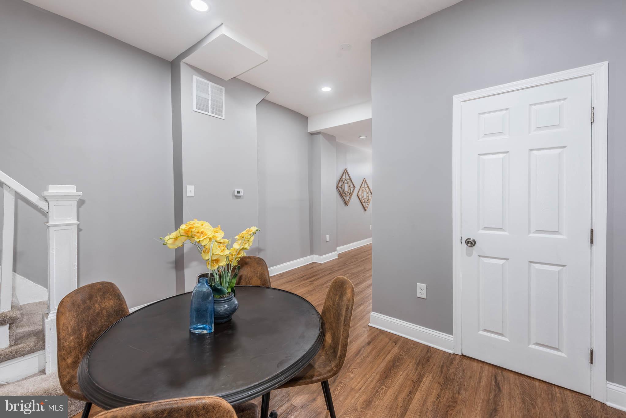 HARWOOD - Residential