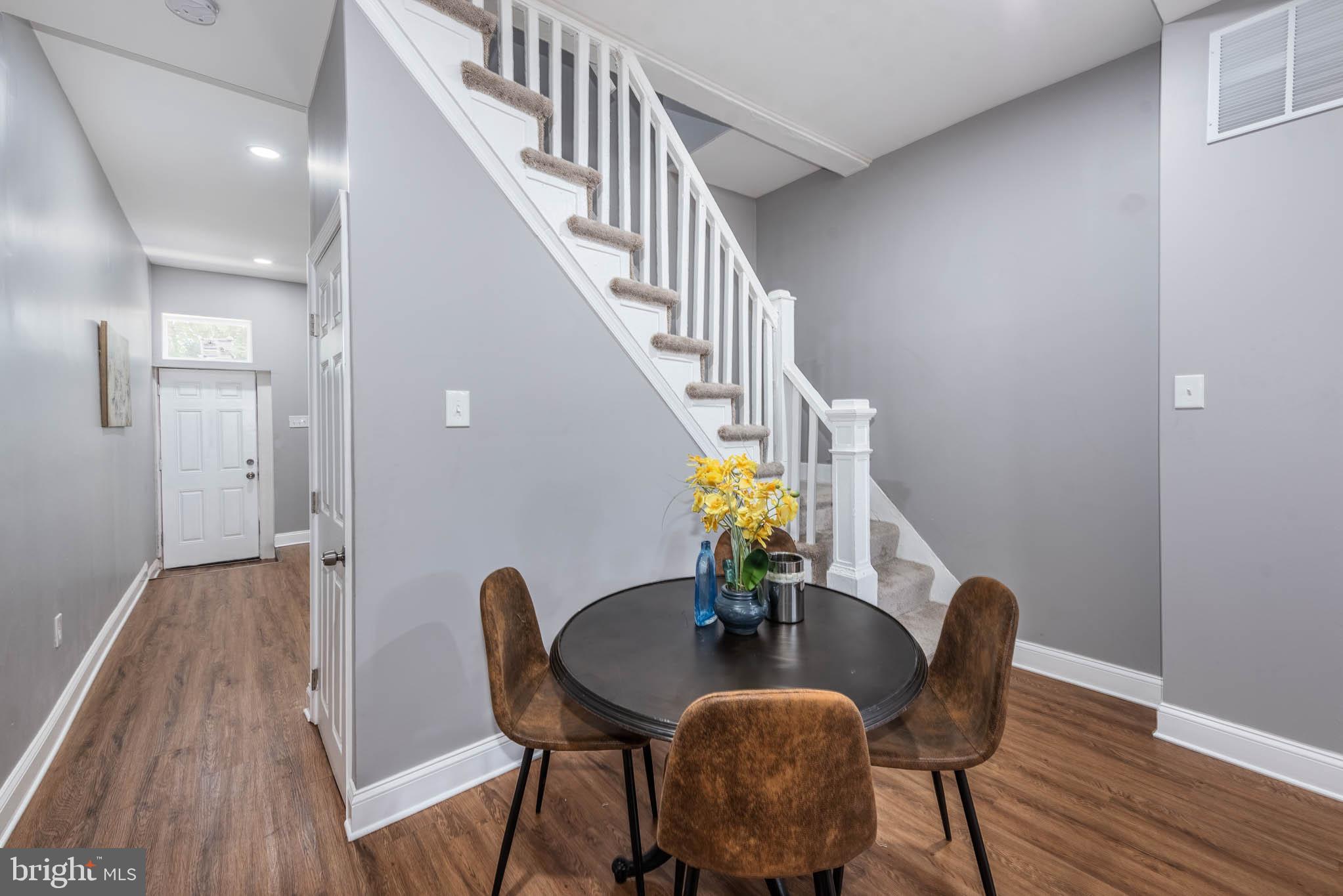 HARWOOD - Residential