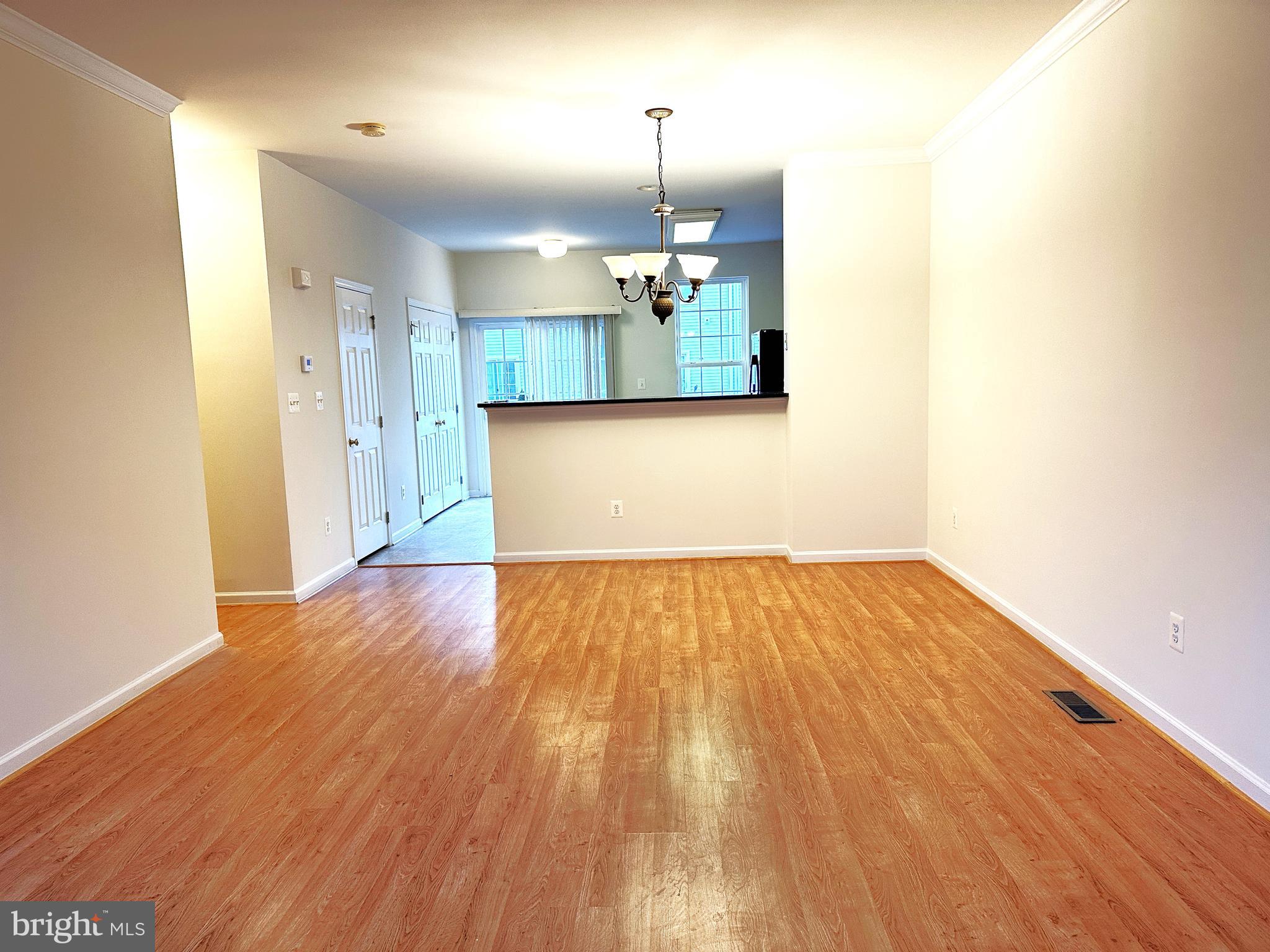 AMBERLEA AT SOUTH RIDING - Residential Lease