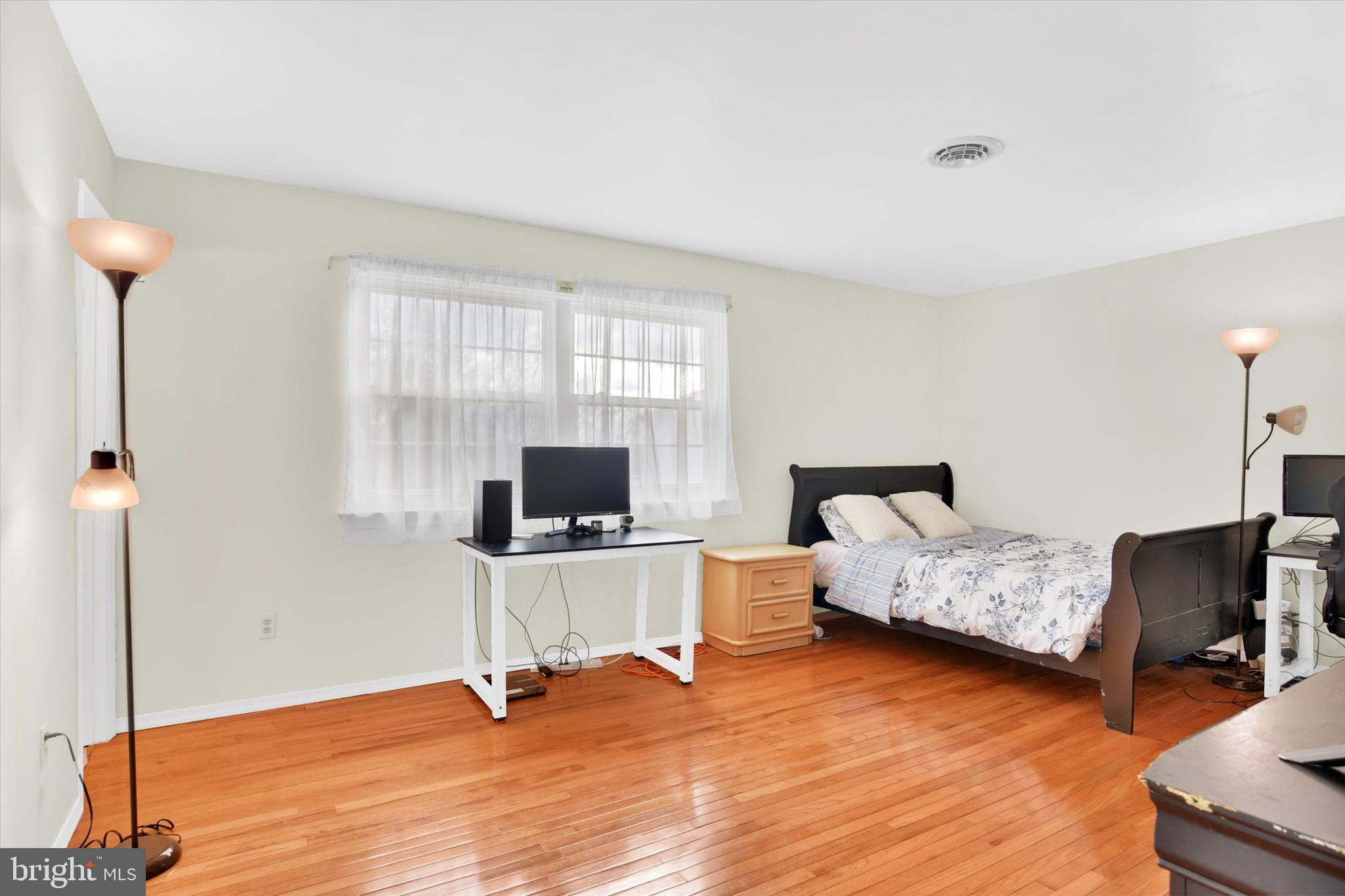 DEER PATH WOODS - Residential