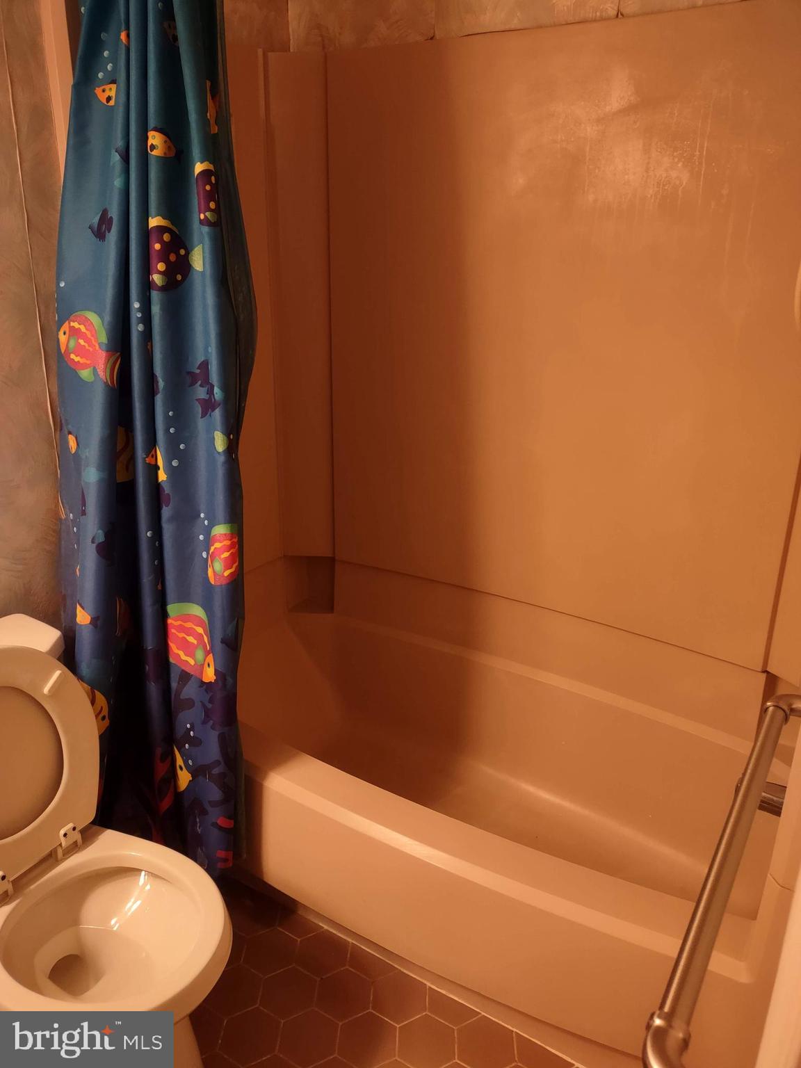 HAMPTON GREENS - Residential