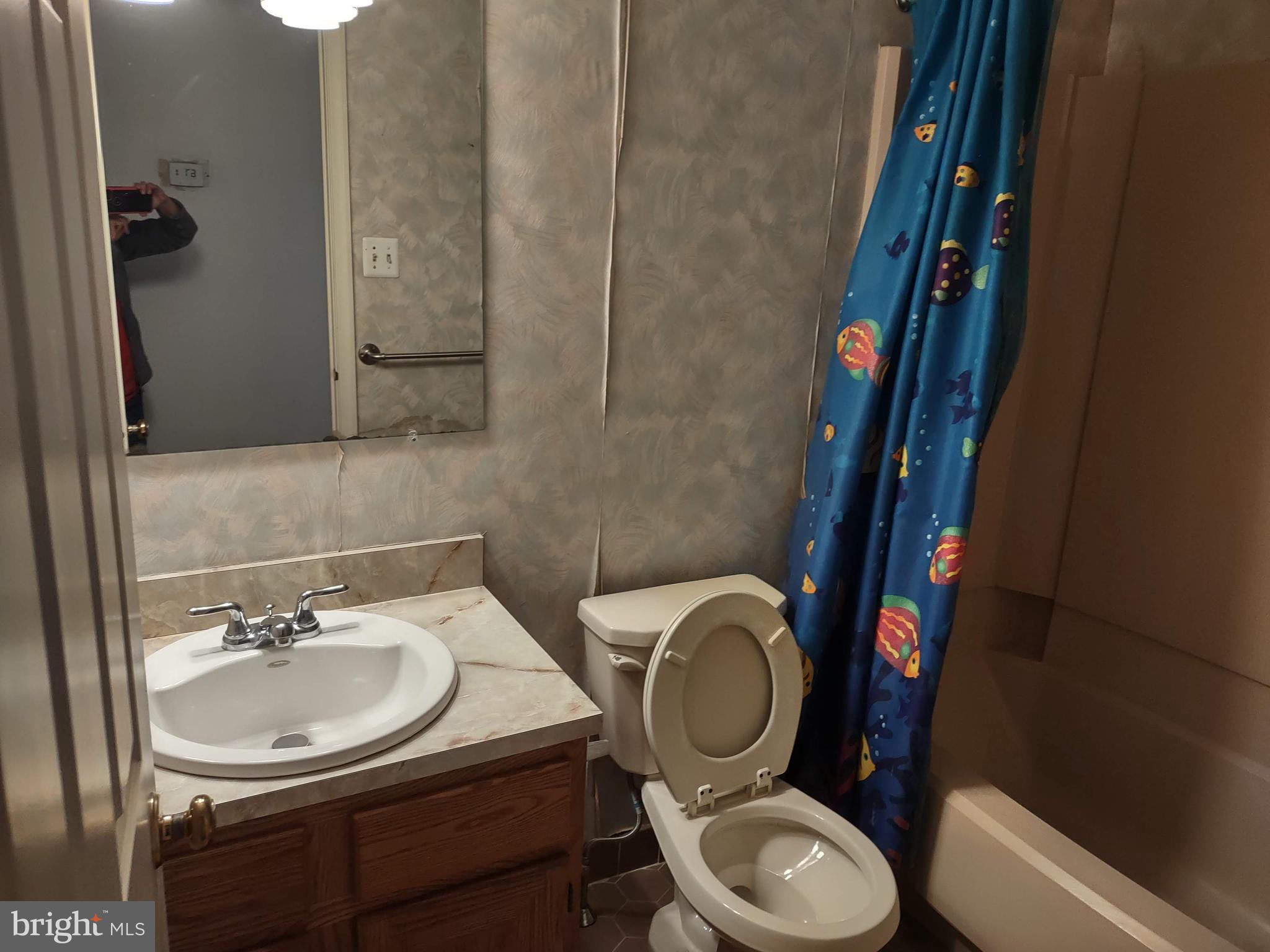 HAMPTON GREENS - Residential