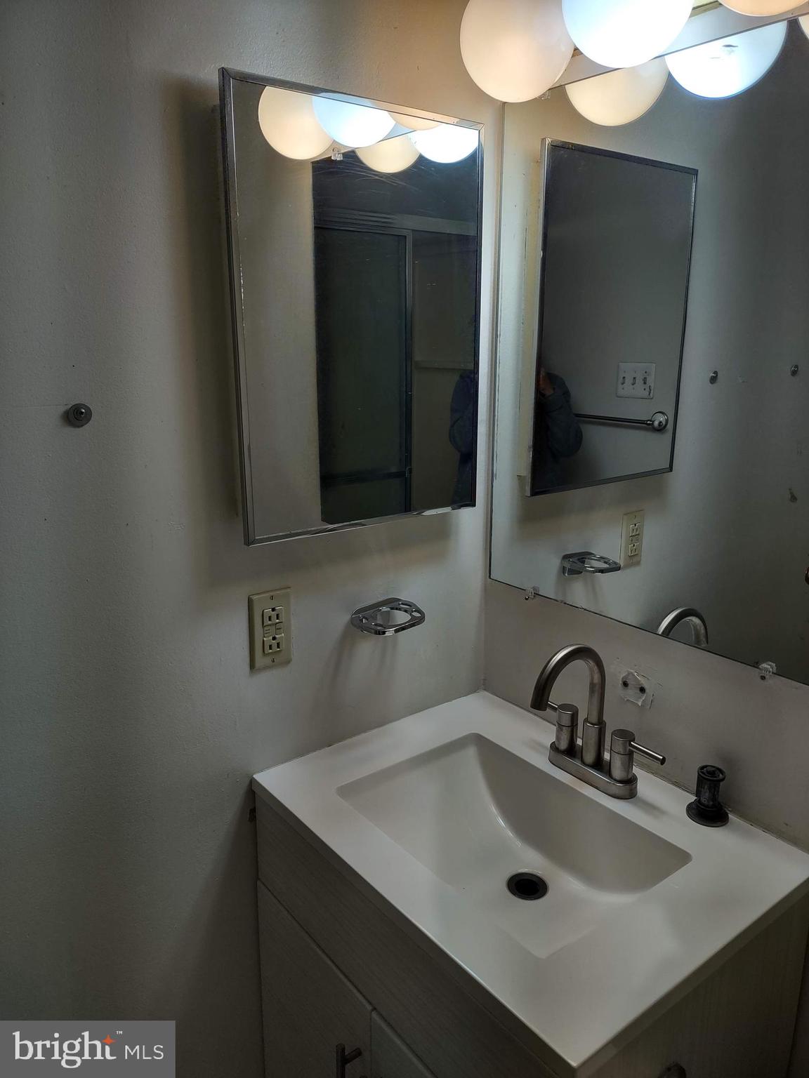 HAMPTON GREENS - Residential