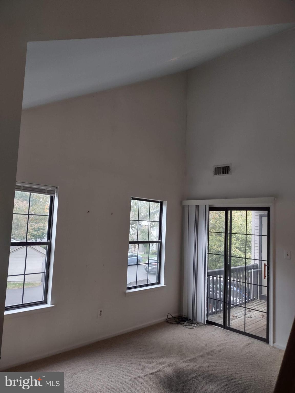 HAMPTON GREENS - Residential