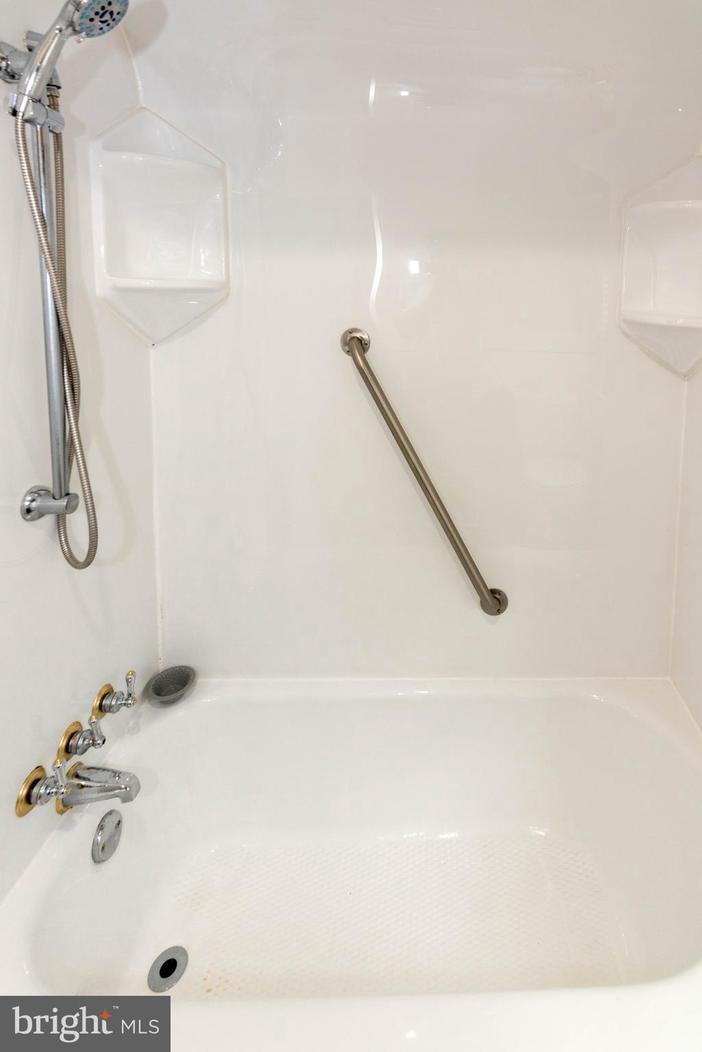 DUNDALK HIGHLANDS - Residential