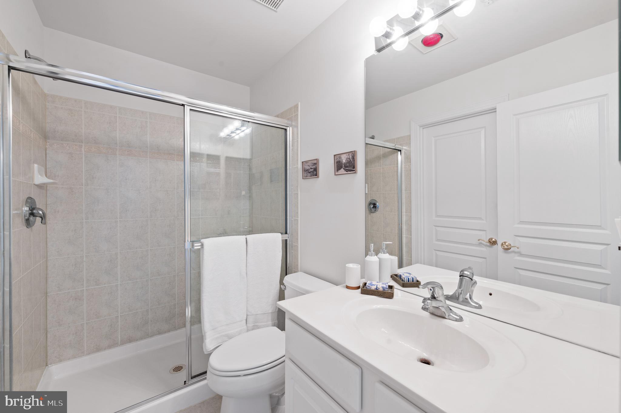 SPRINGTON POINTE WOODS - Residential