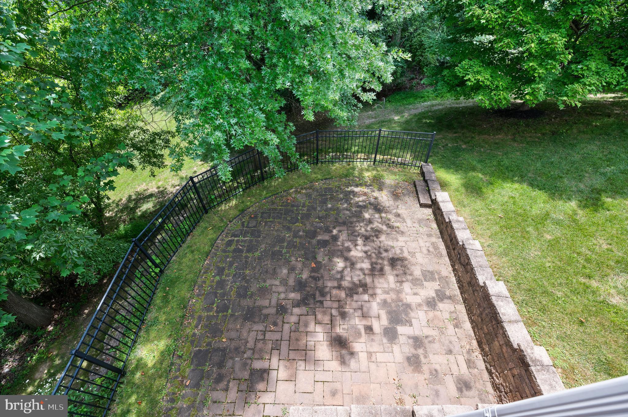 SPRINGTON POINTE WOODS - Residential