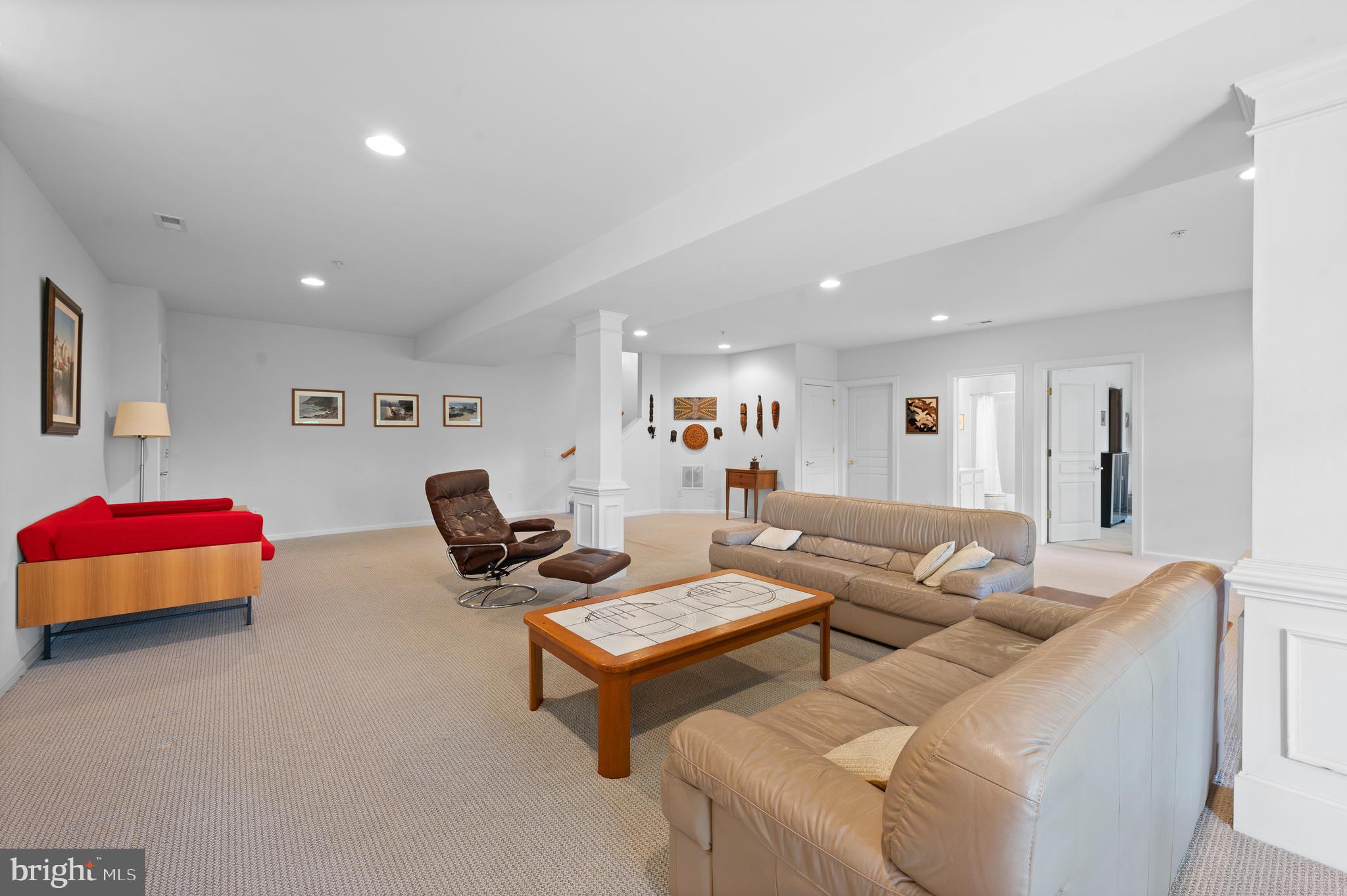 SPRINGTON POINTE WOODS - Residential