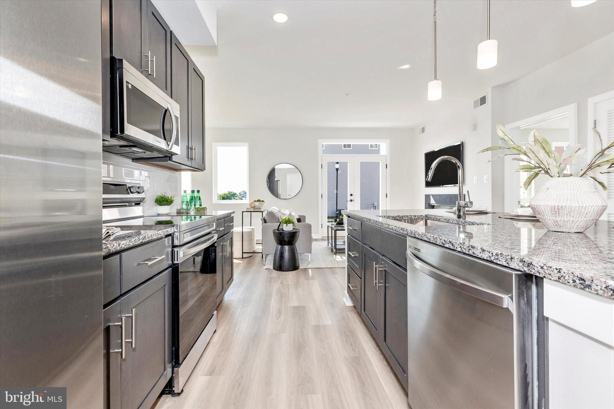 GAMBRILL GLENN - Residential