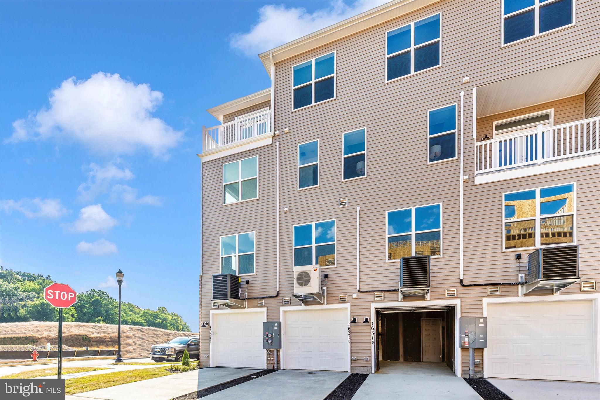 GAMBRILL GLENN - Residential