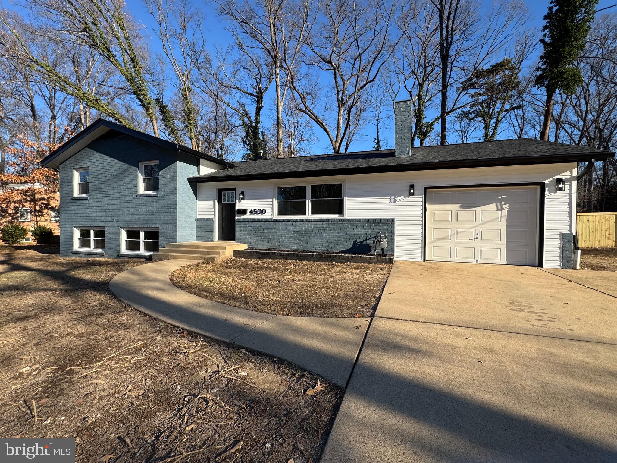 YACHT HAVEN ESTATES - Residential