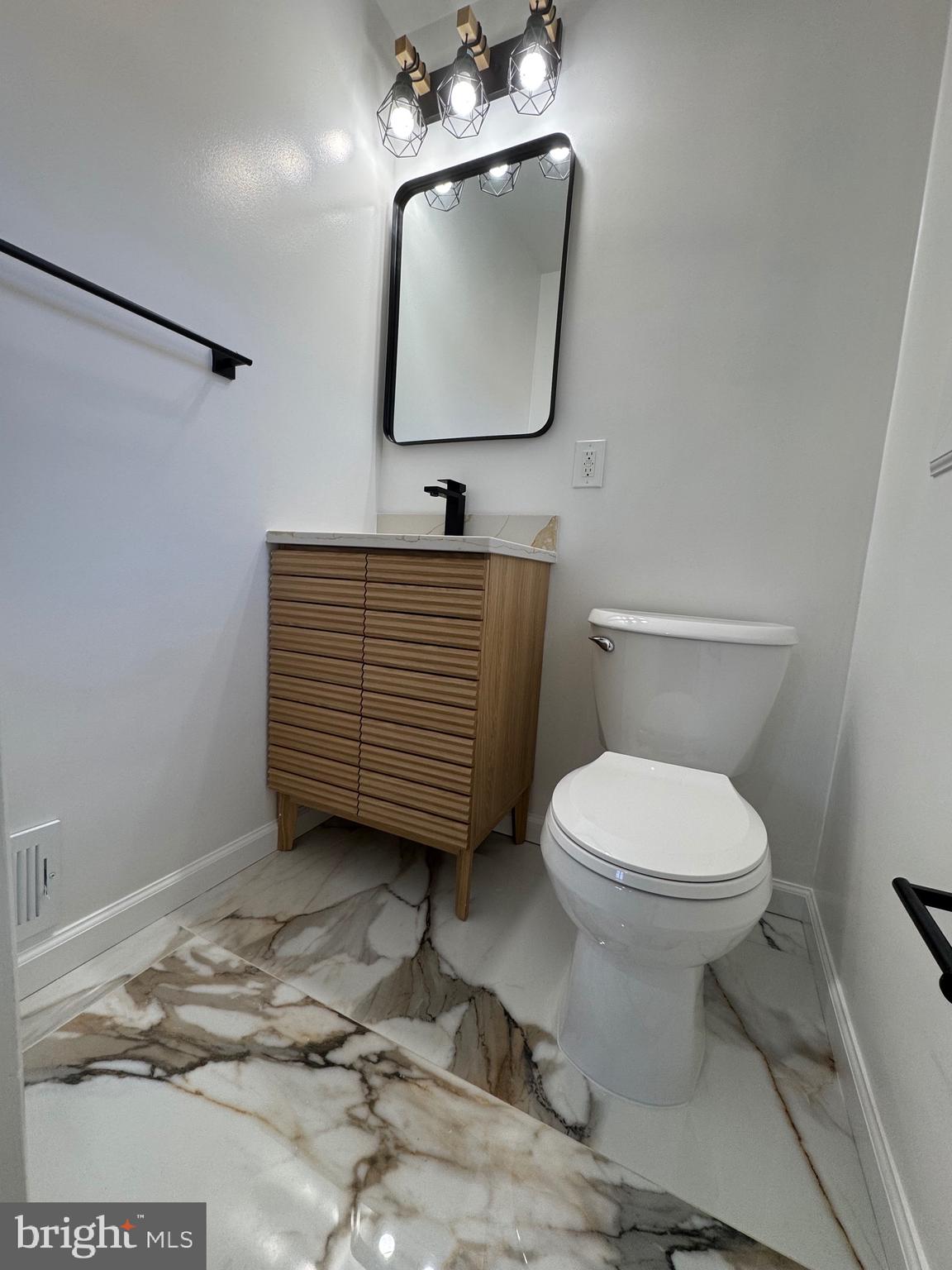 YACHT HAVEN ESTATES - Residential