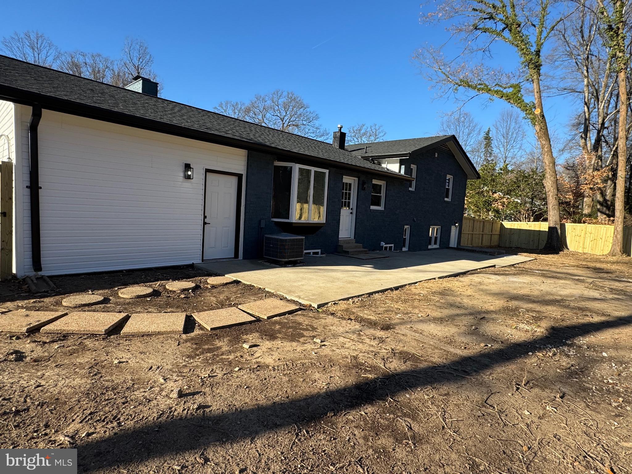 YACHT HAVEN ESTATES - Residential