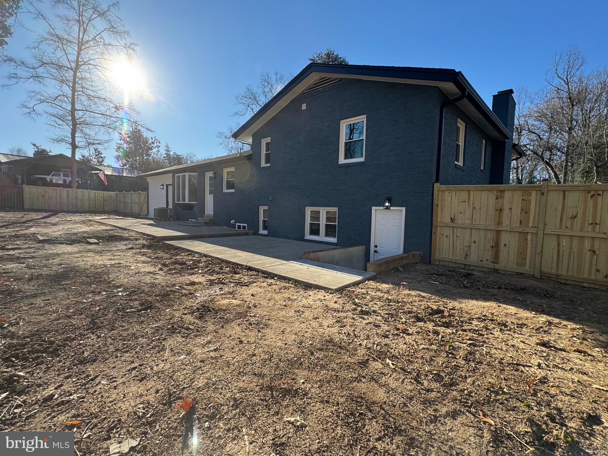 YACHT HAVEN ESTATES - Residential