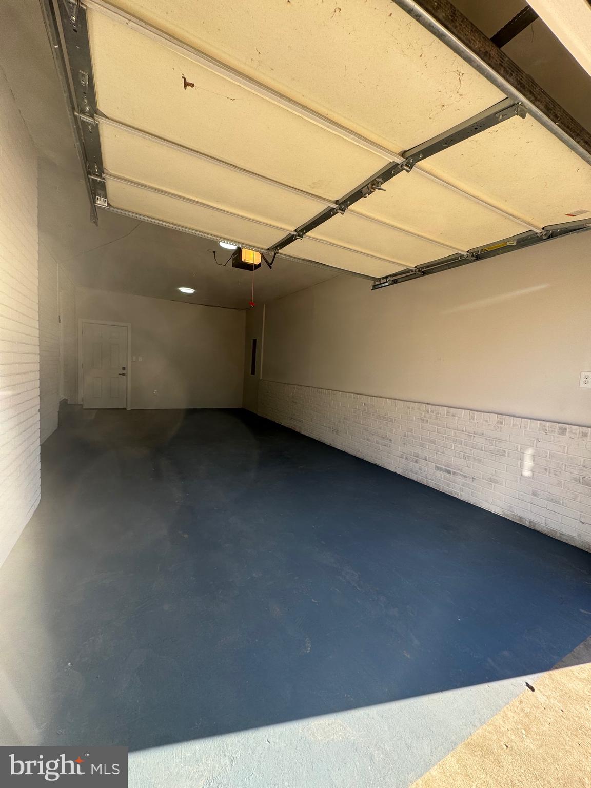 YACHT HAVEN ESTATES - Residential