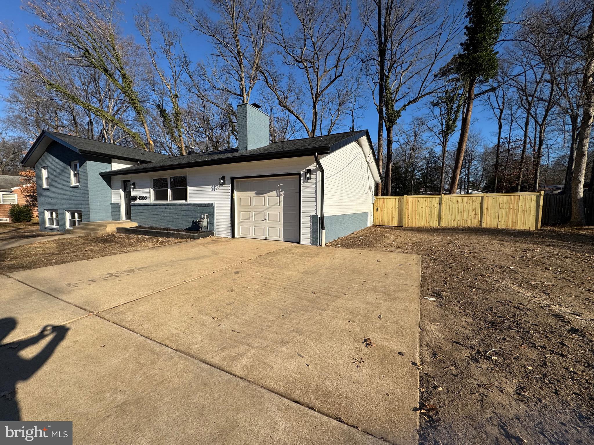 YACHT HAVEN ESTATES - Residential