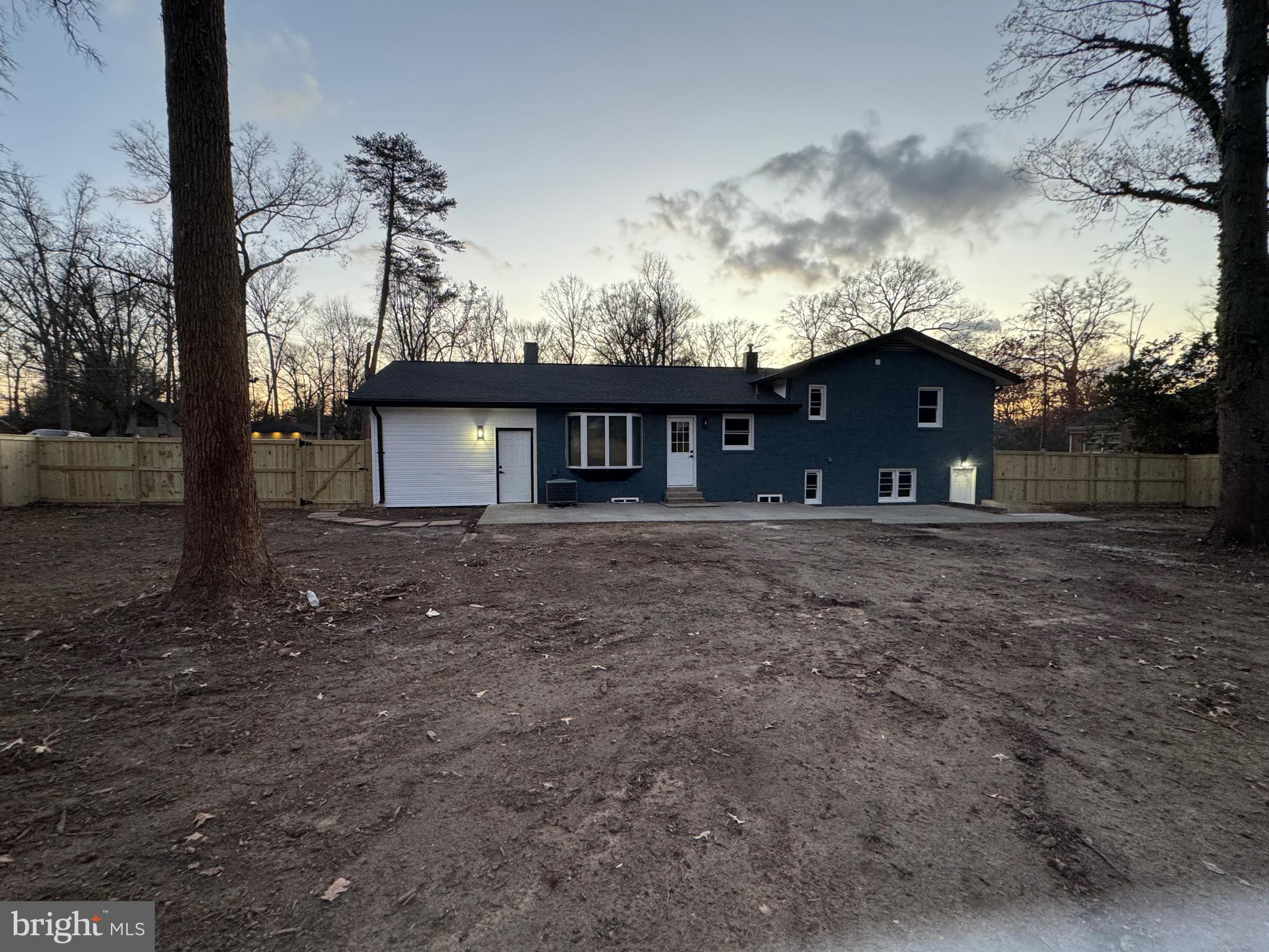 YACHT HAVEN ESTATES - Residential