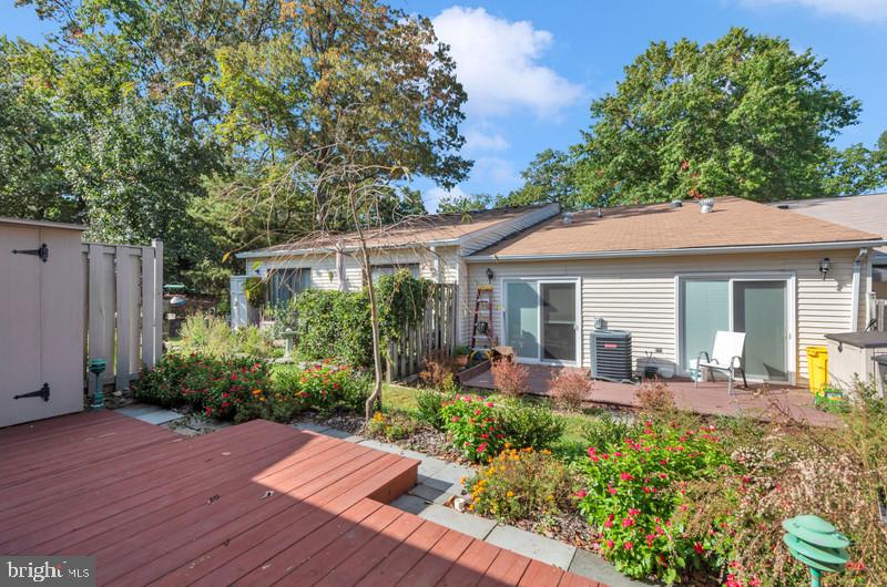 HERITAGE HARBOUR - Residential Lease