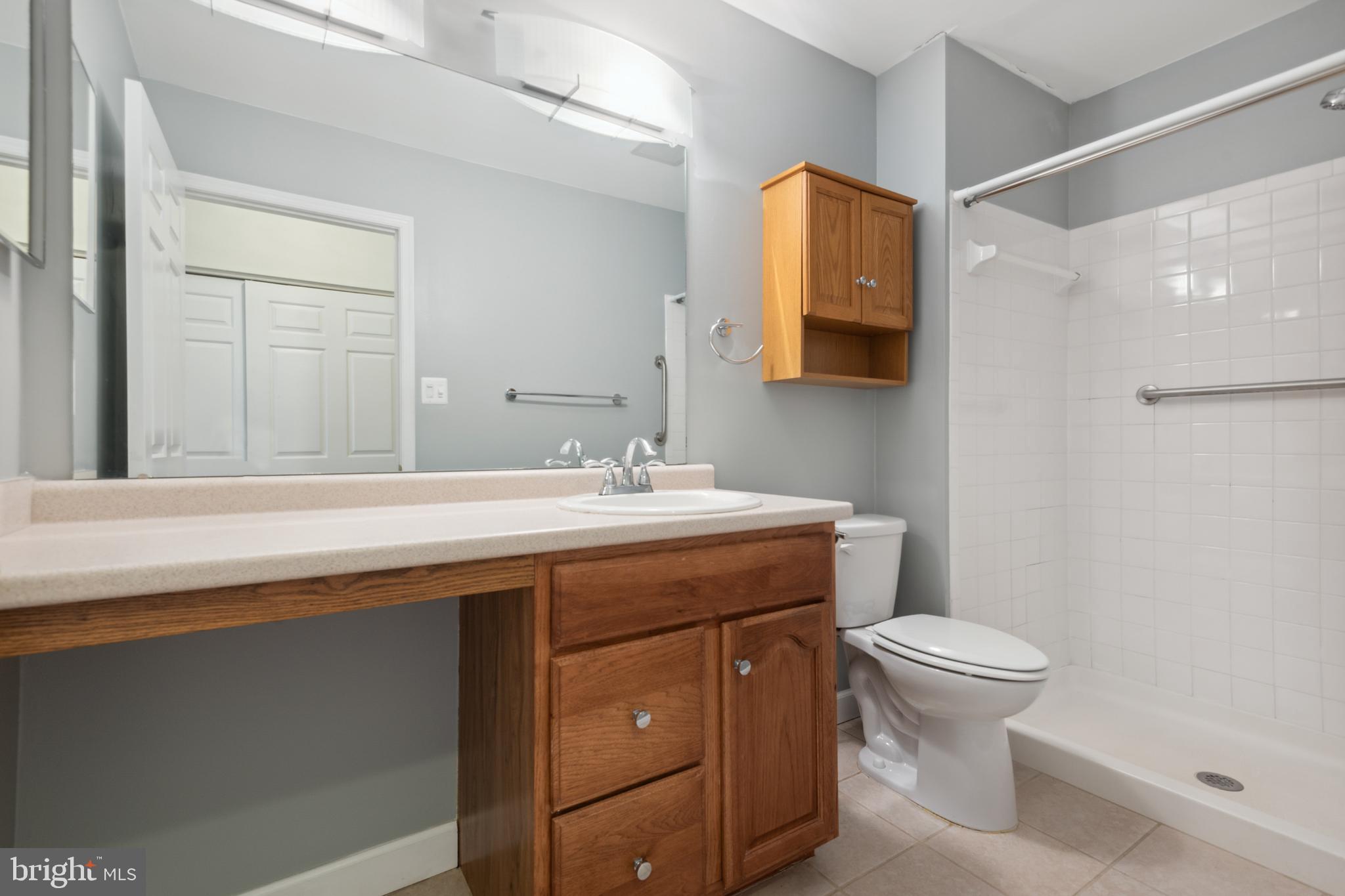 HERITAGE HARBOUR - Residential Lease